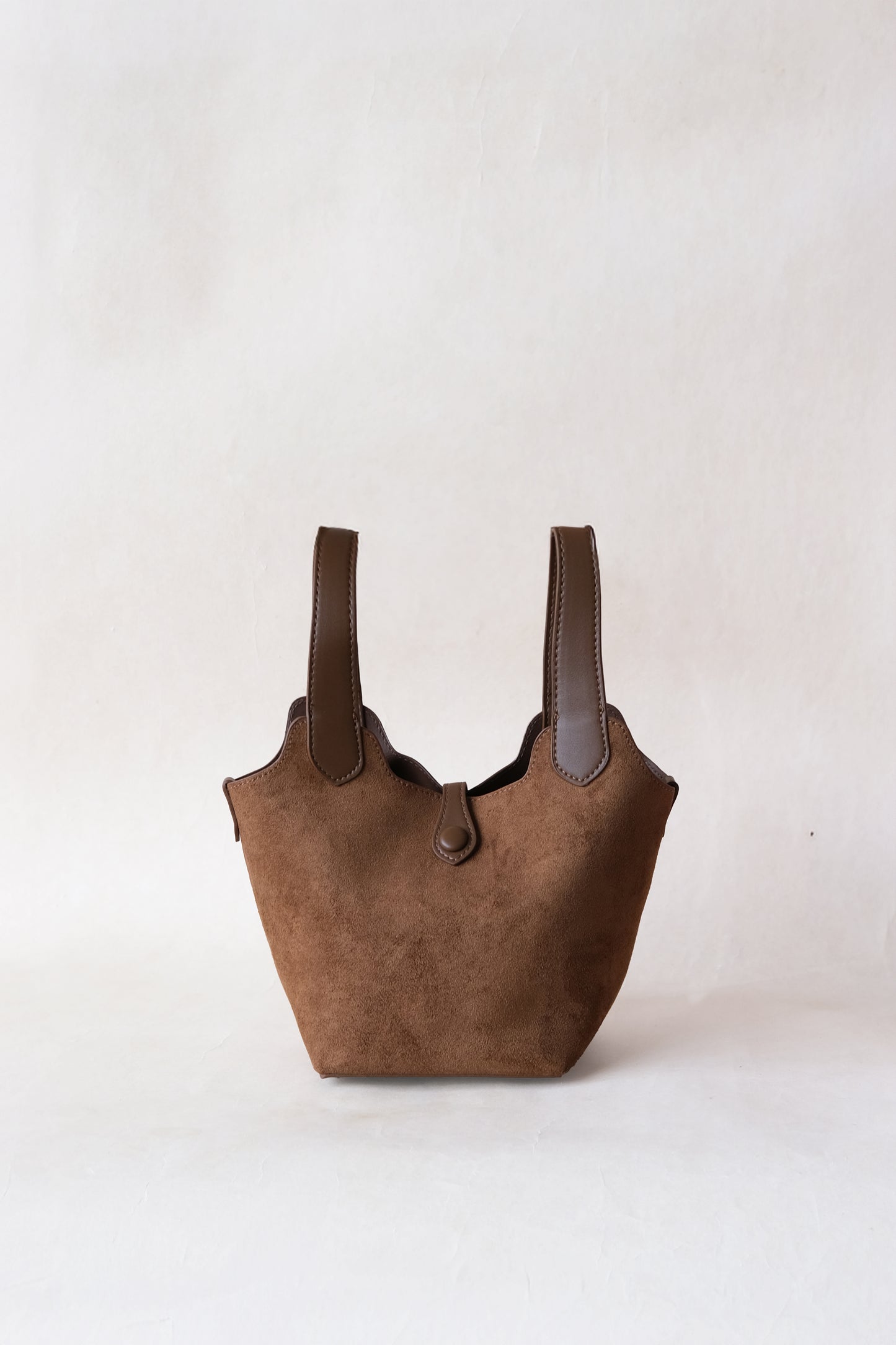 Époque Bucket Bag - Chestnut