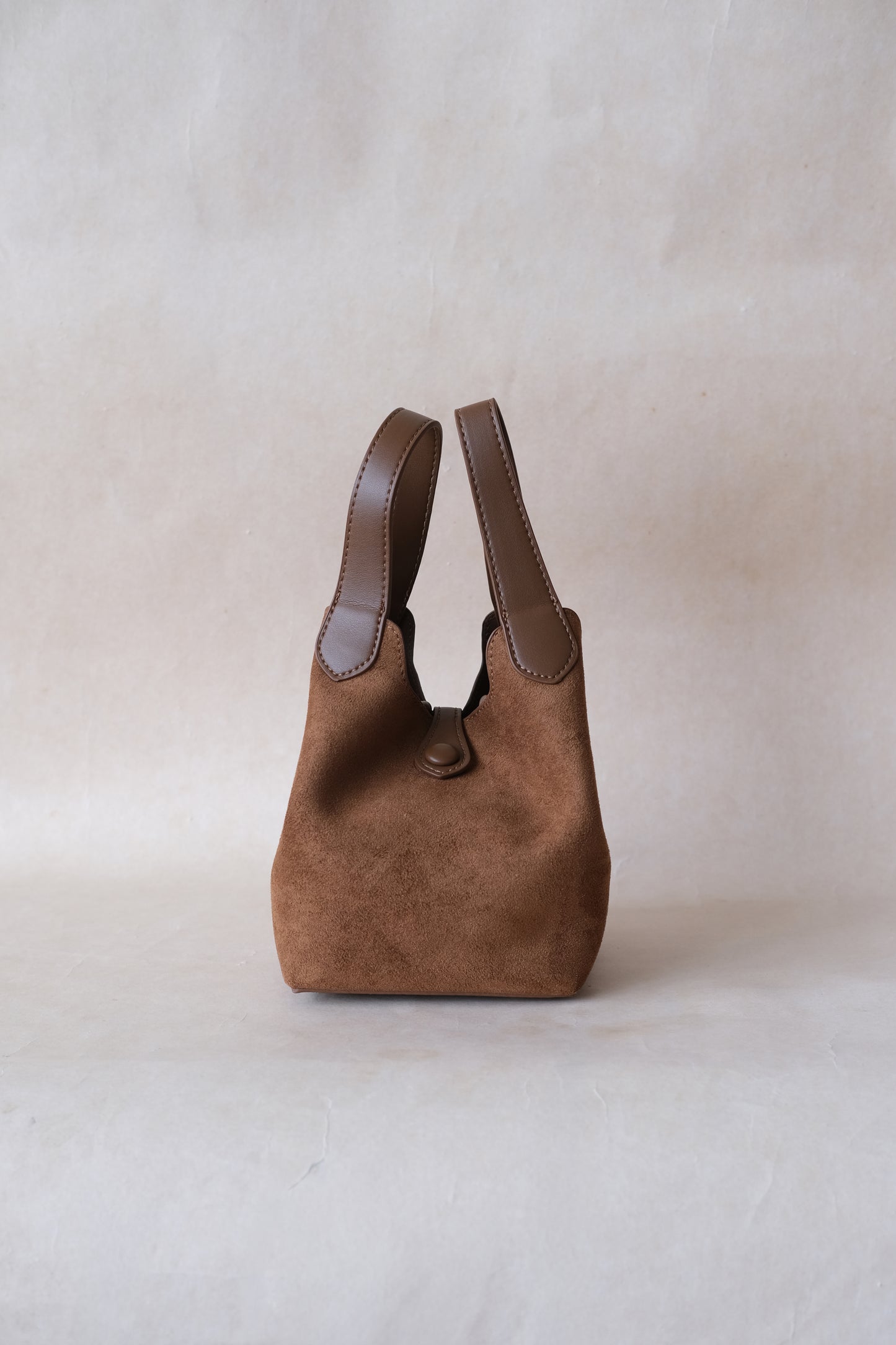 Époque Bucket Bag - Chestnut