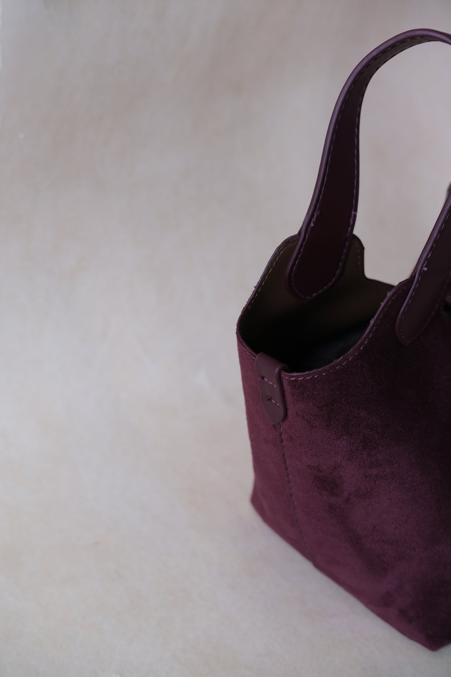 Époque Bucket Bag - Reddish Purple