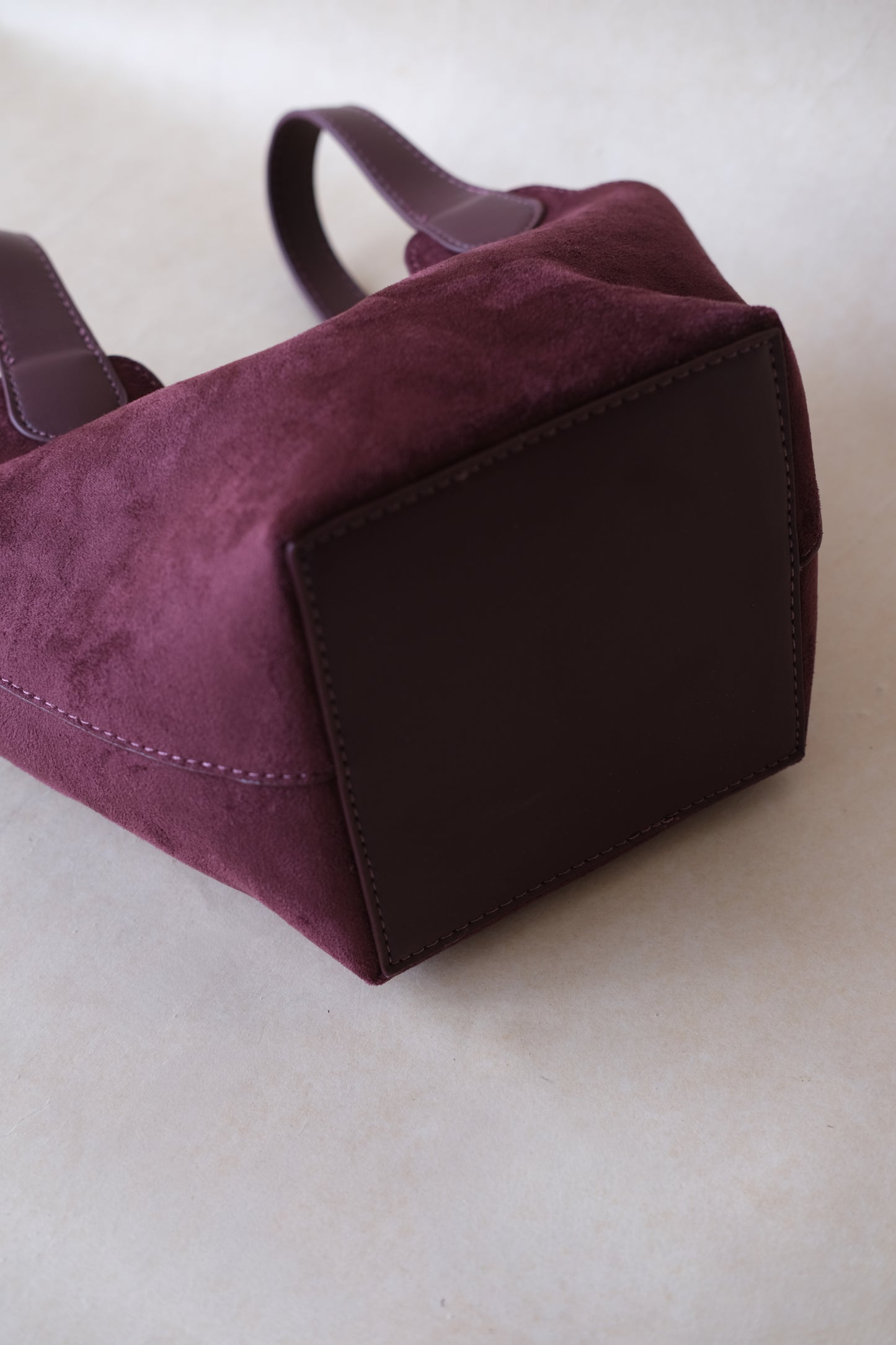 Époque Bucket Bag - Reddish Purple