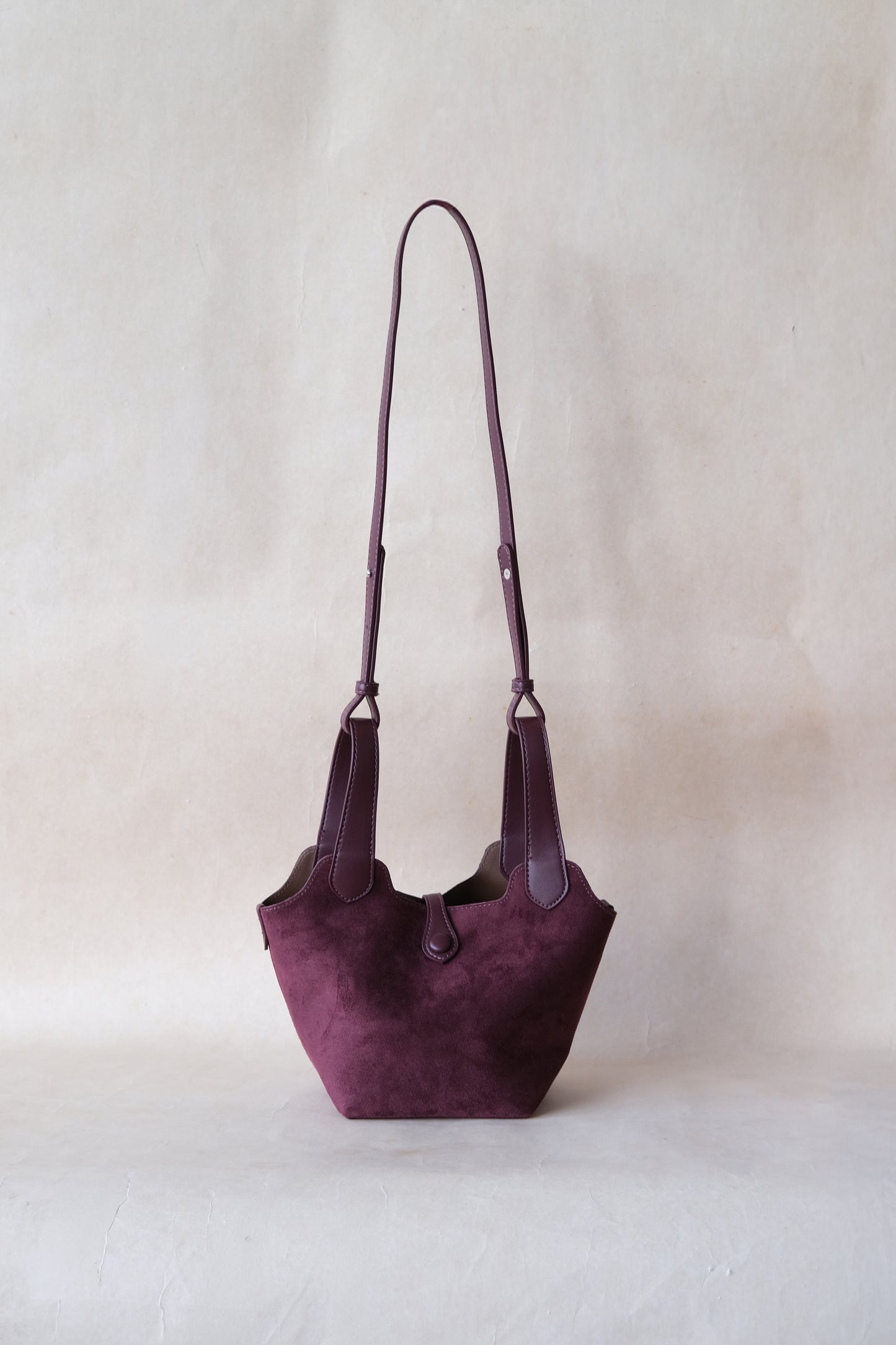 Époque Bucket Bag - Reddish Purple