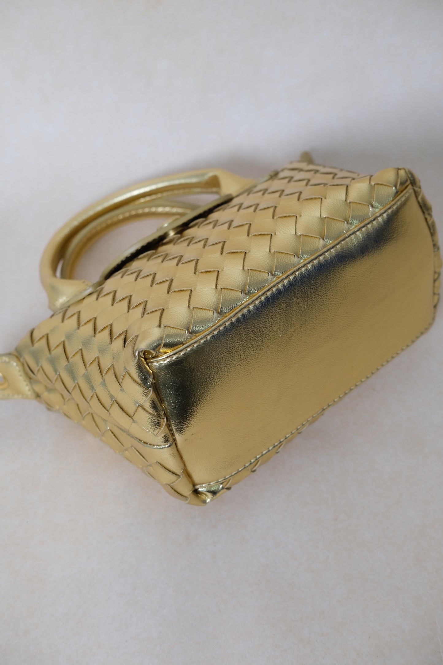 Artisan Véra Mini Carry Bag - Shinny Gold