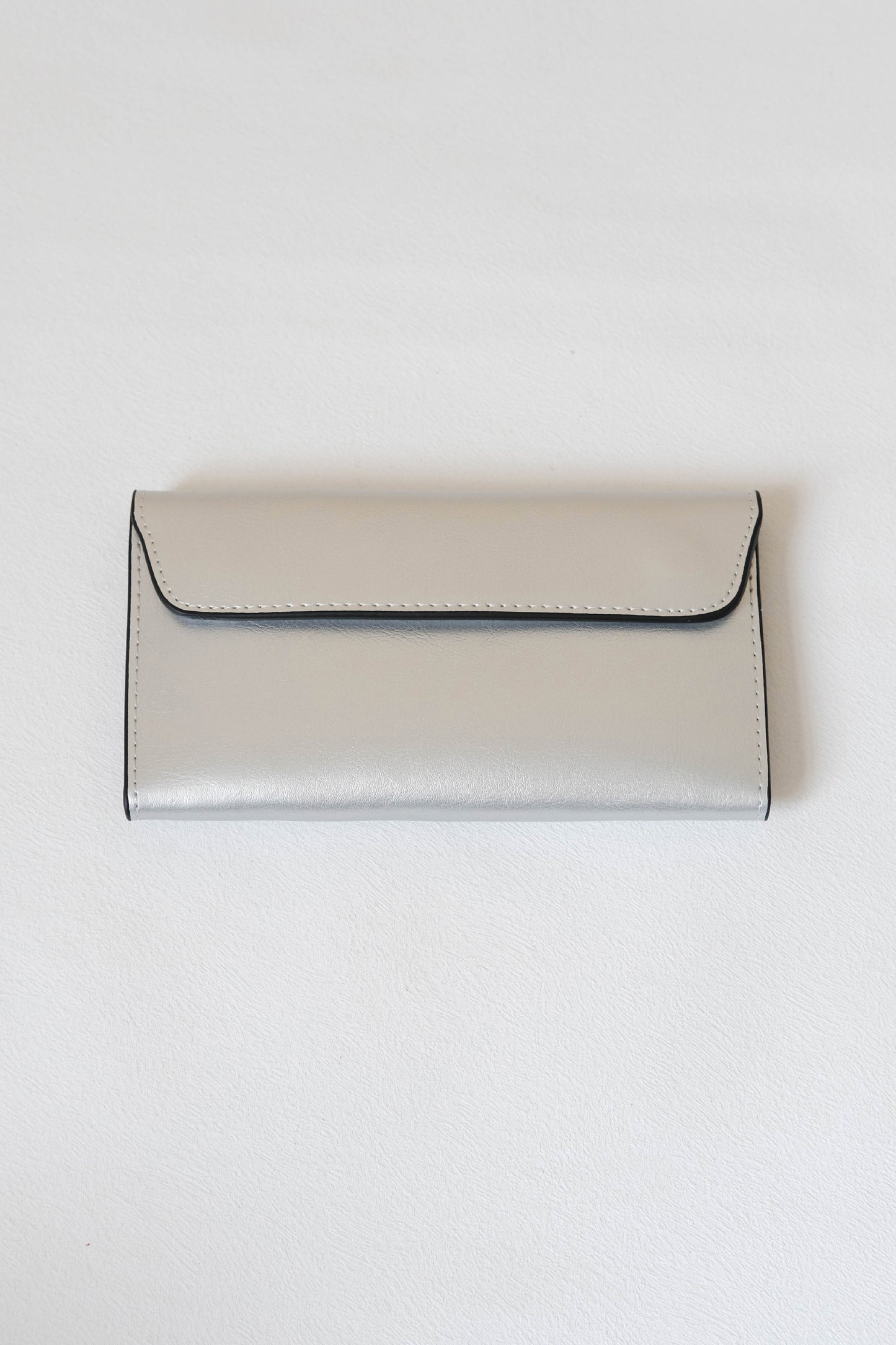 Parisian Luxe Wallet In Silver