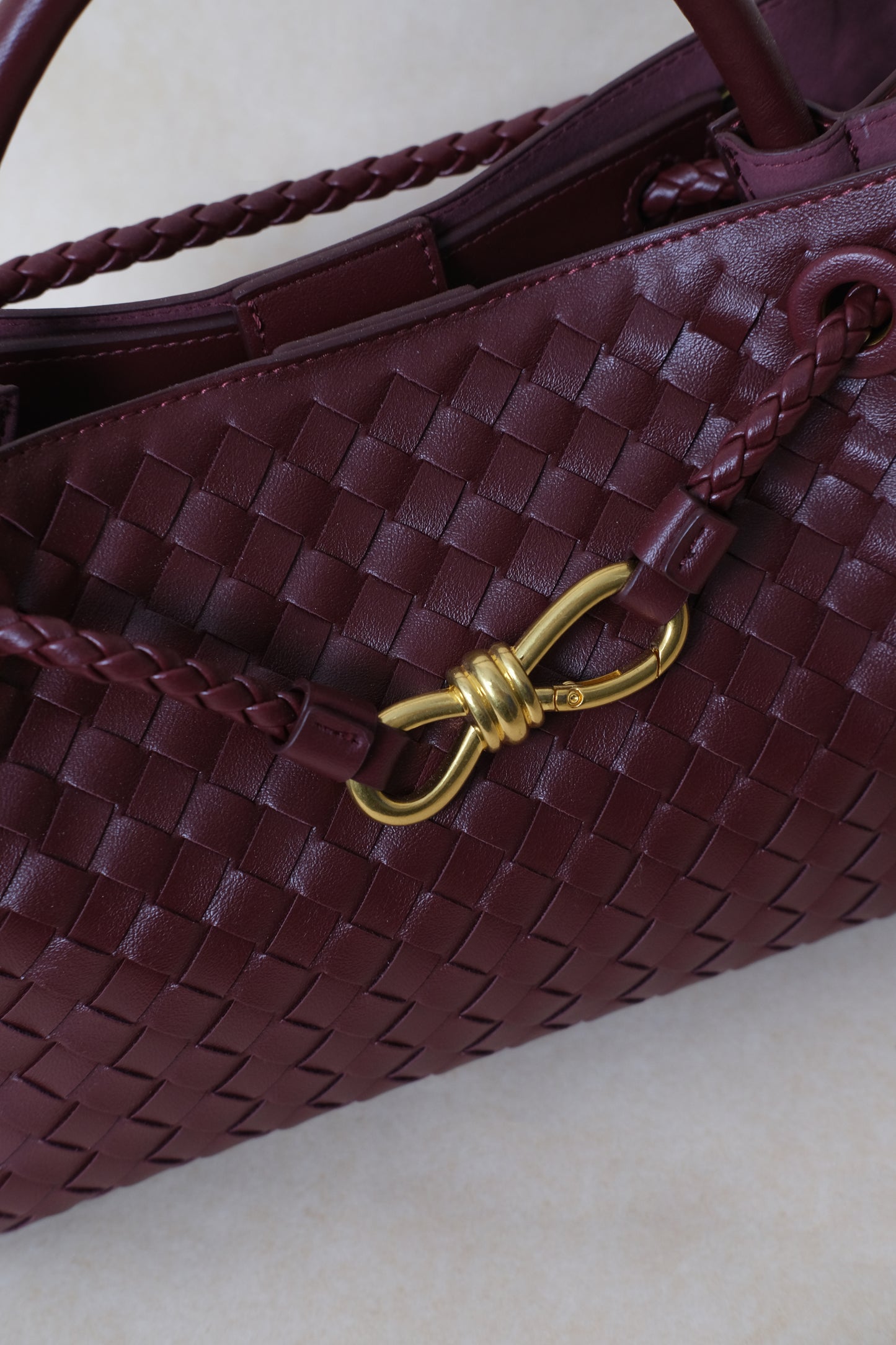 Artisan Grace Tote - Shinny Wine Red