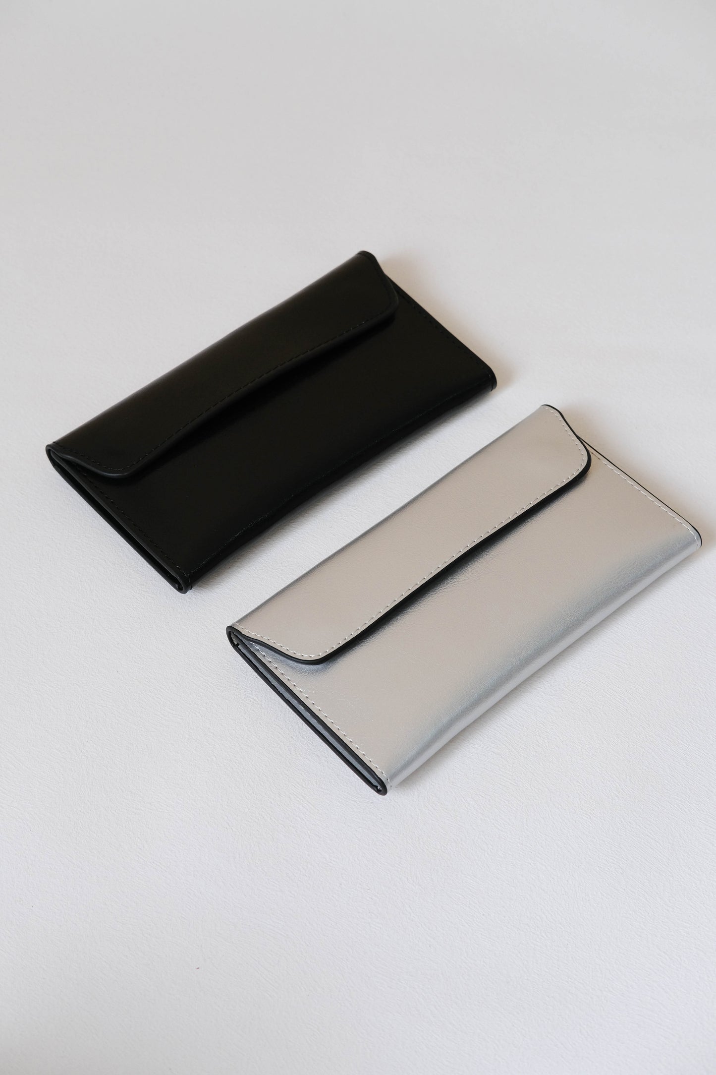 Parisian Luxe Wallet In Silver