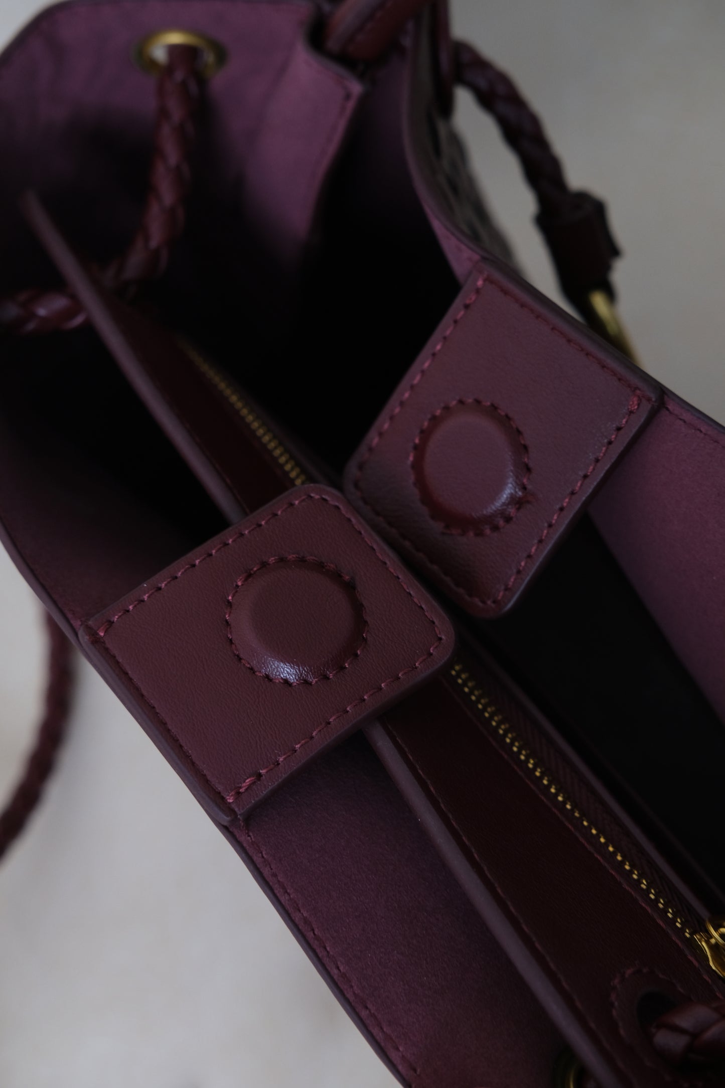 Artisan Grace Tote - Shinny Wine Red