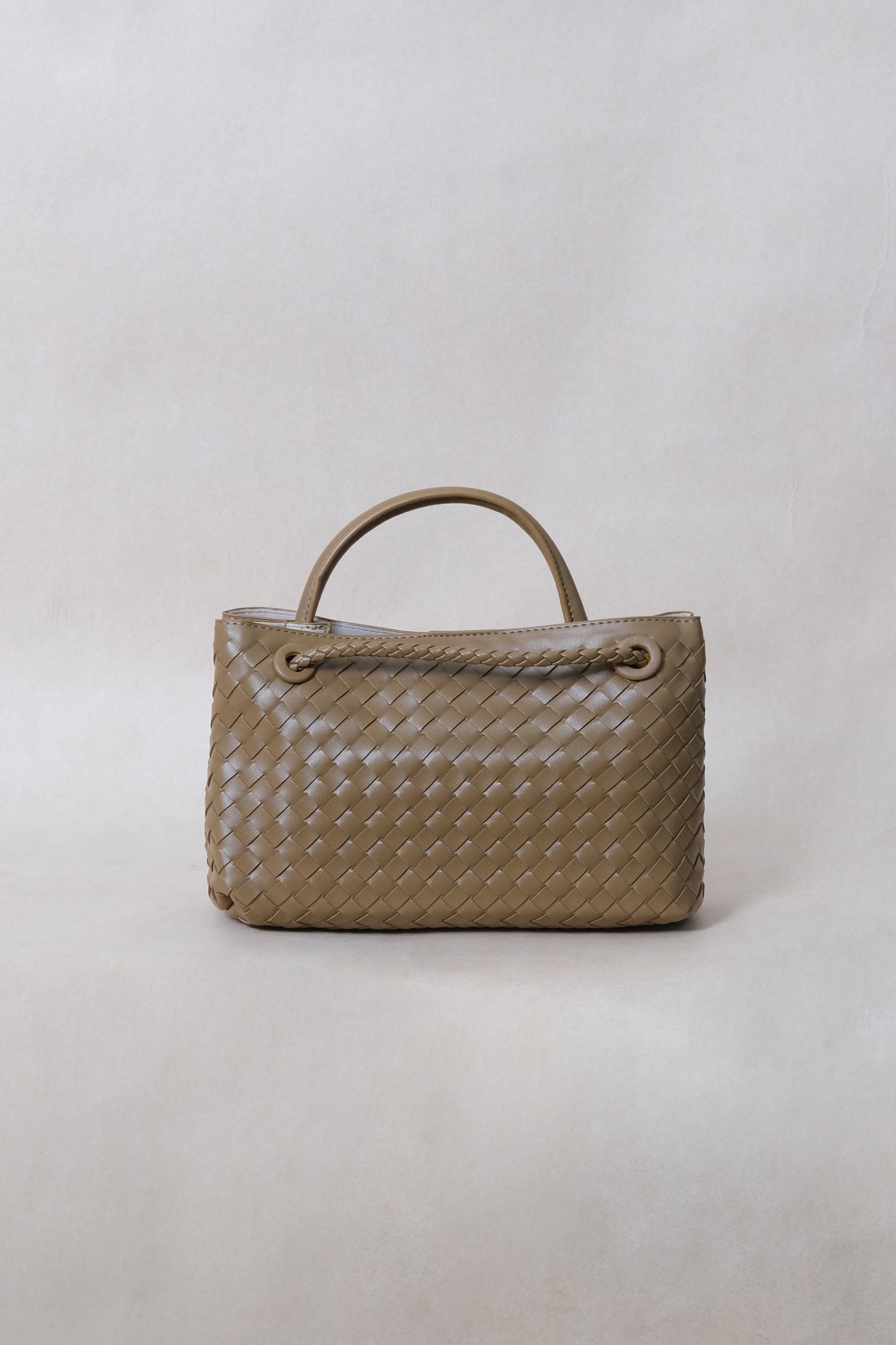 Artisan Grace Tote - Shinny Khaki