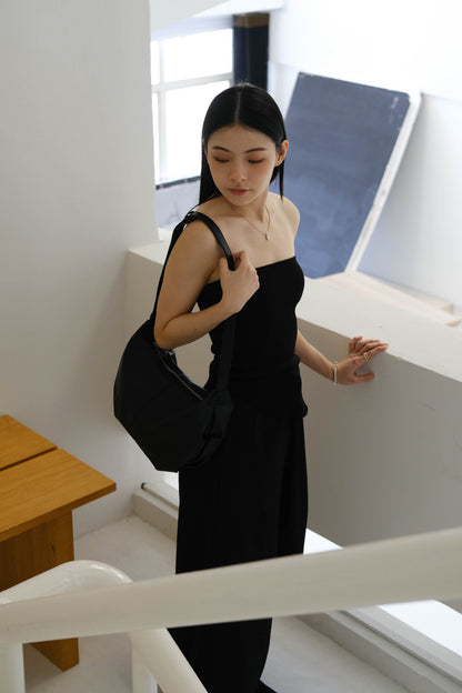 클래식 블랙 튜브 탑 
