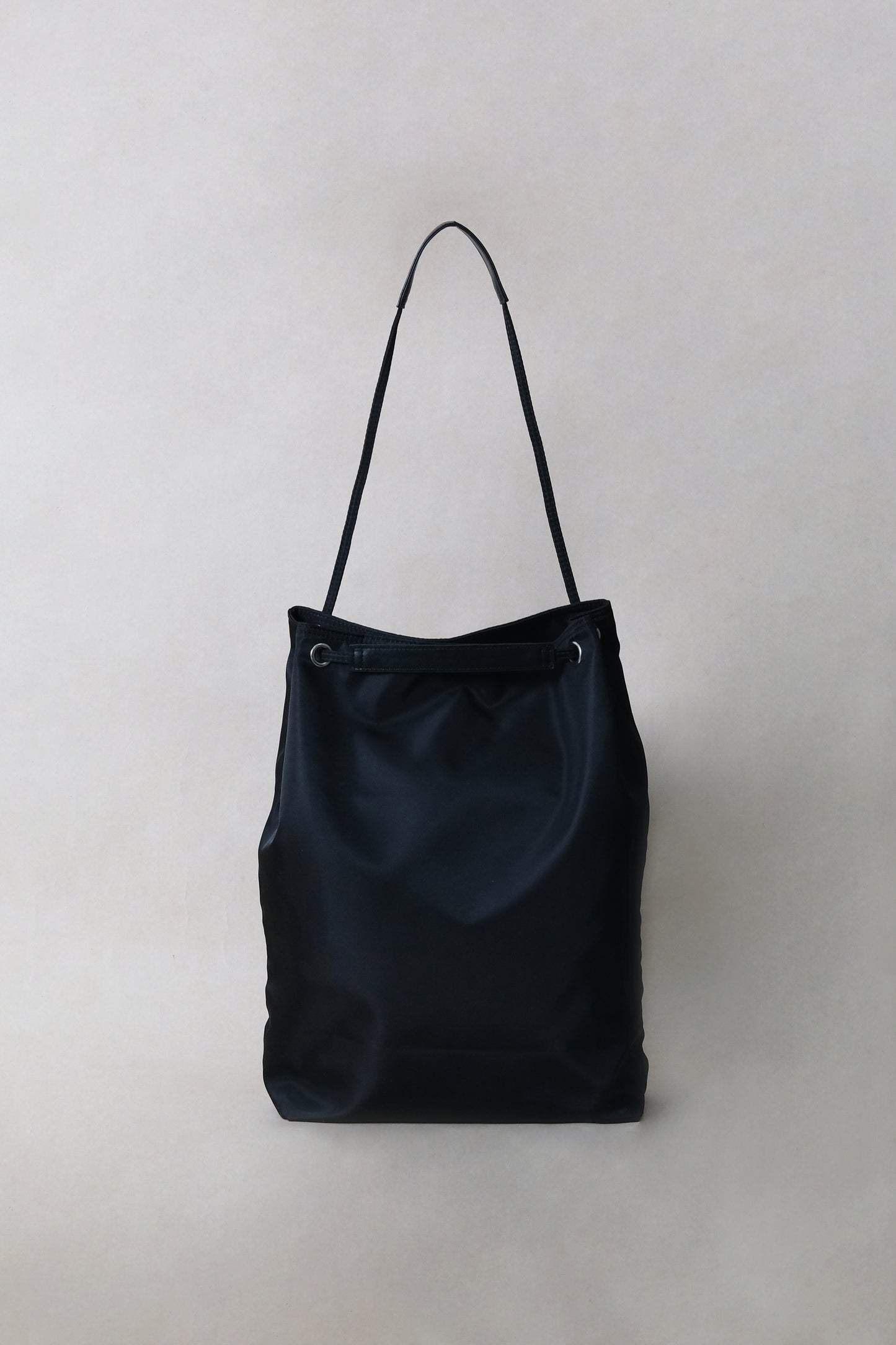 Classic Flow Laptop Bag + Pouch Bag In Classic Black