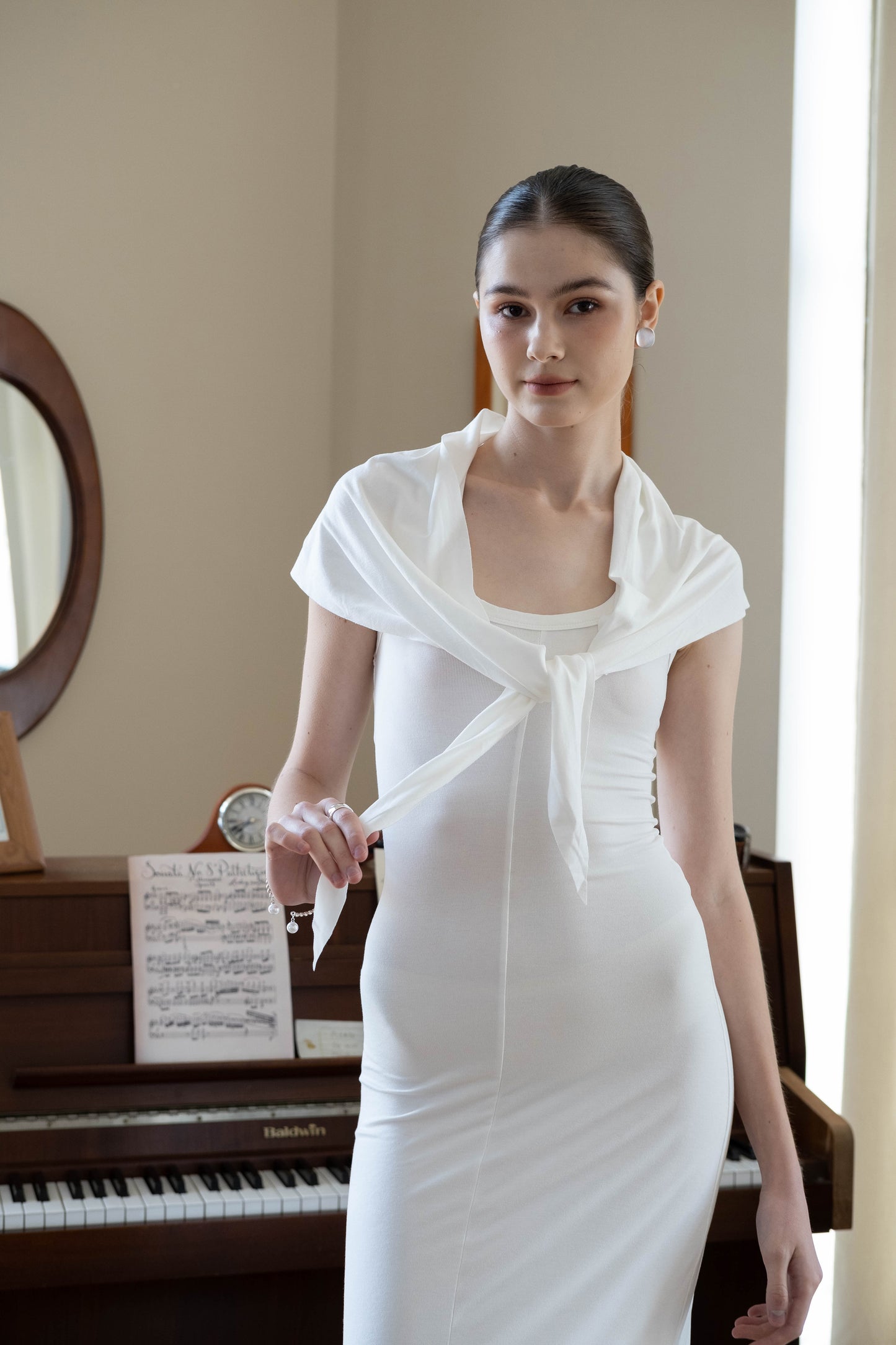 Waist-Snatch U-Neck Maxi Dress - White