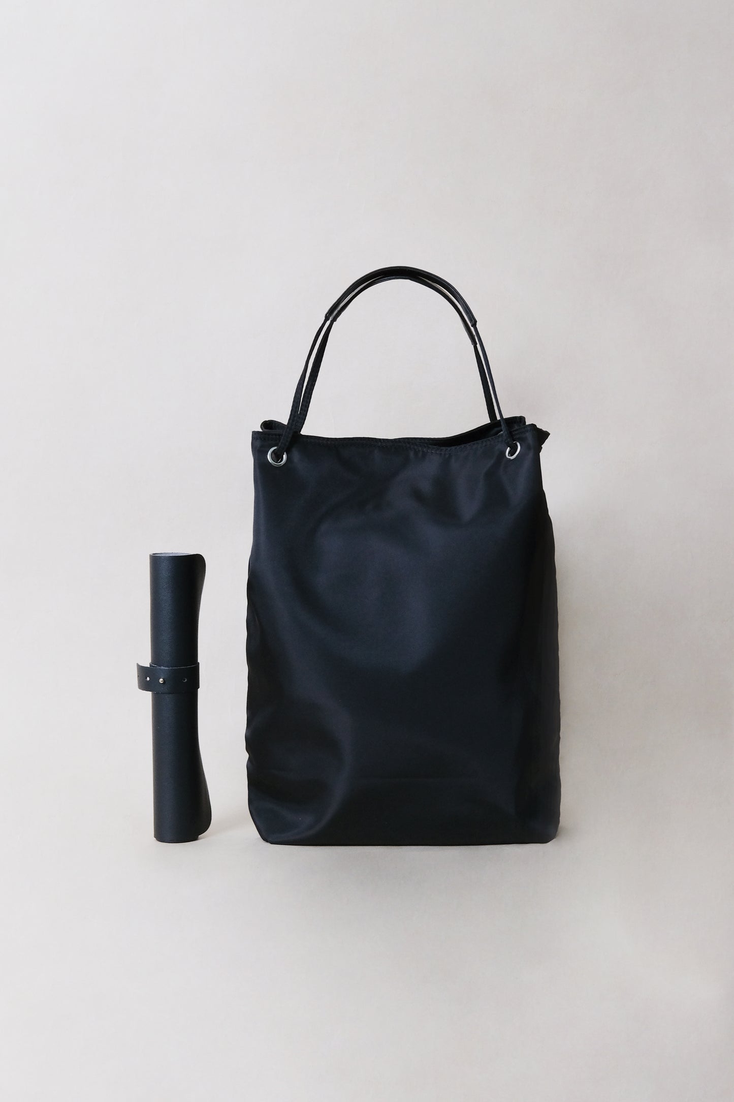 Classic Flow Laptop Bag + Mouse Bag In Classic Black