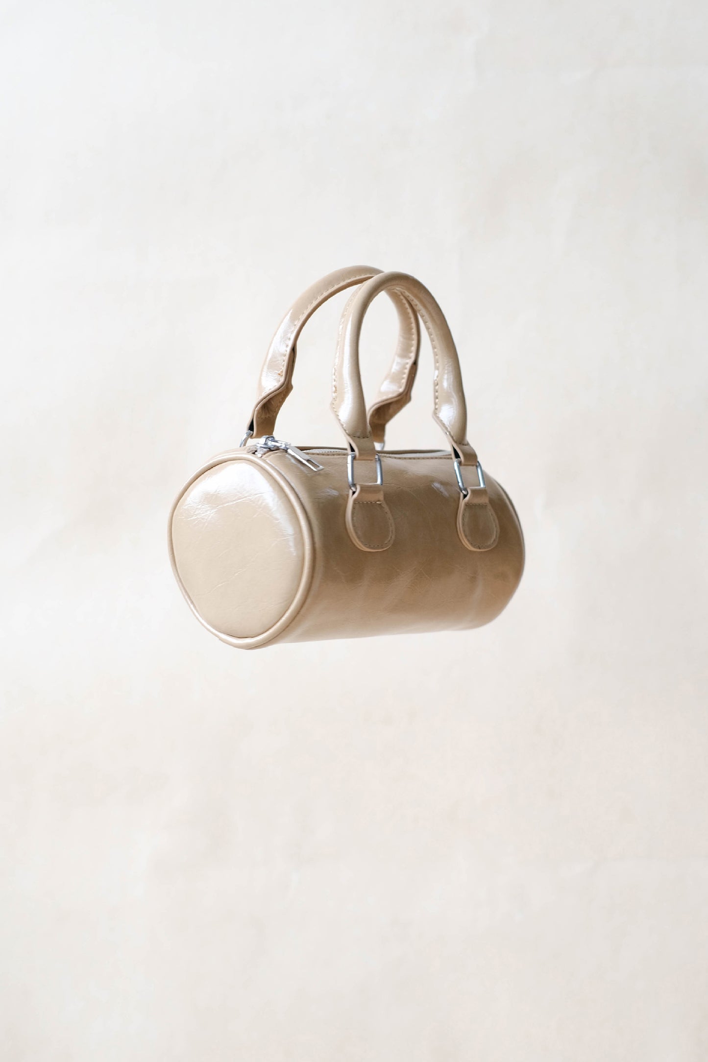 The Cylinder Bag In Khaki