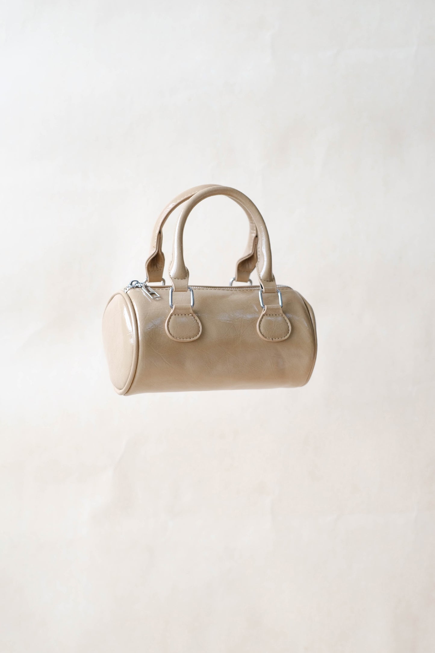 The Cylinder Bag In Khaki