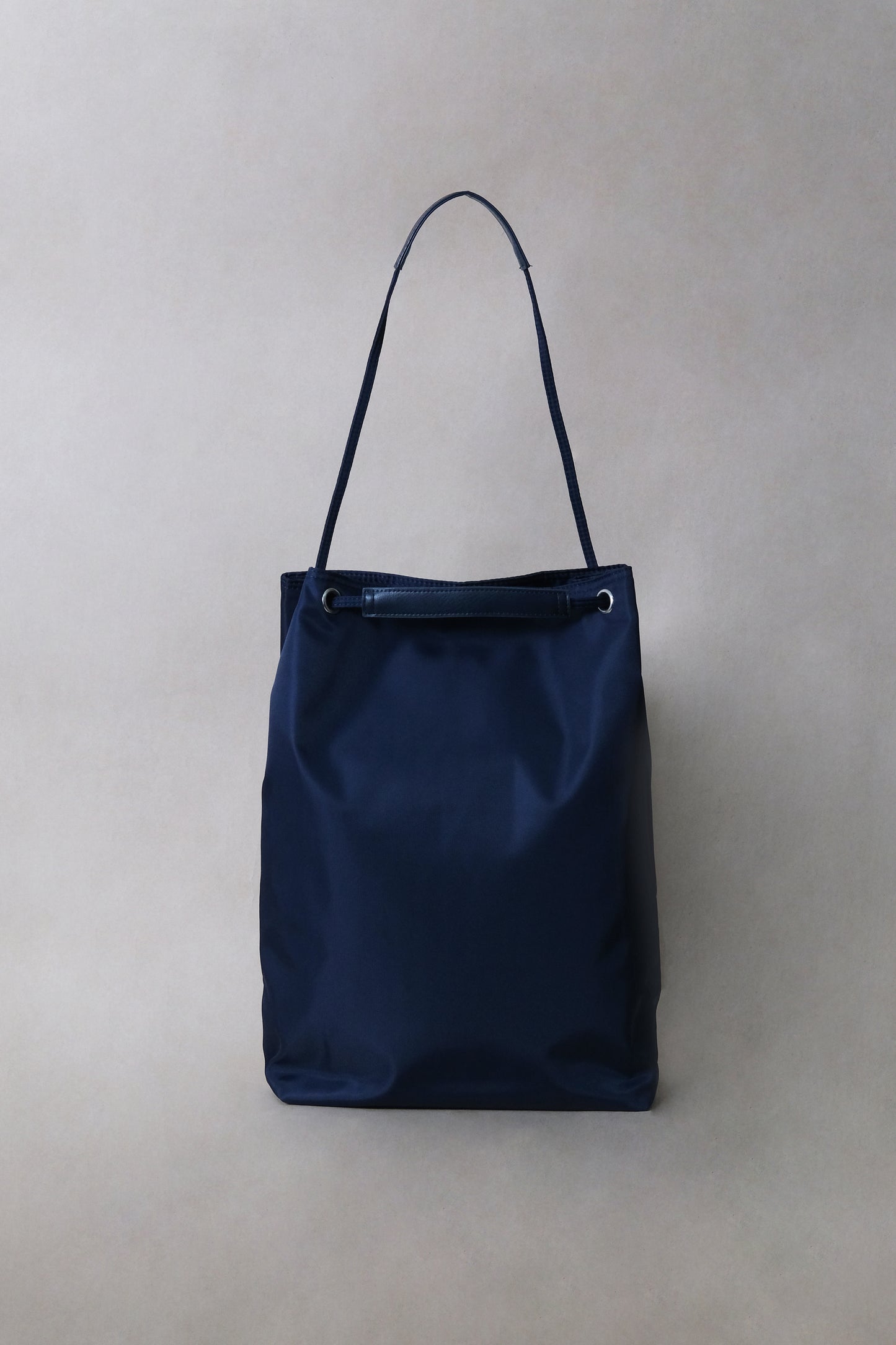 Classic Flow Laptop Bag + Mouse Pad In Dark Blue