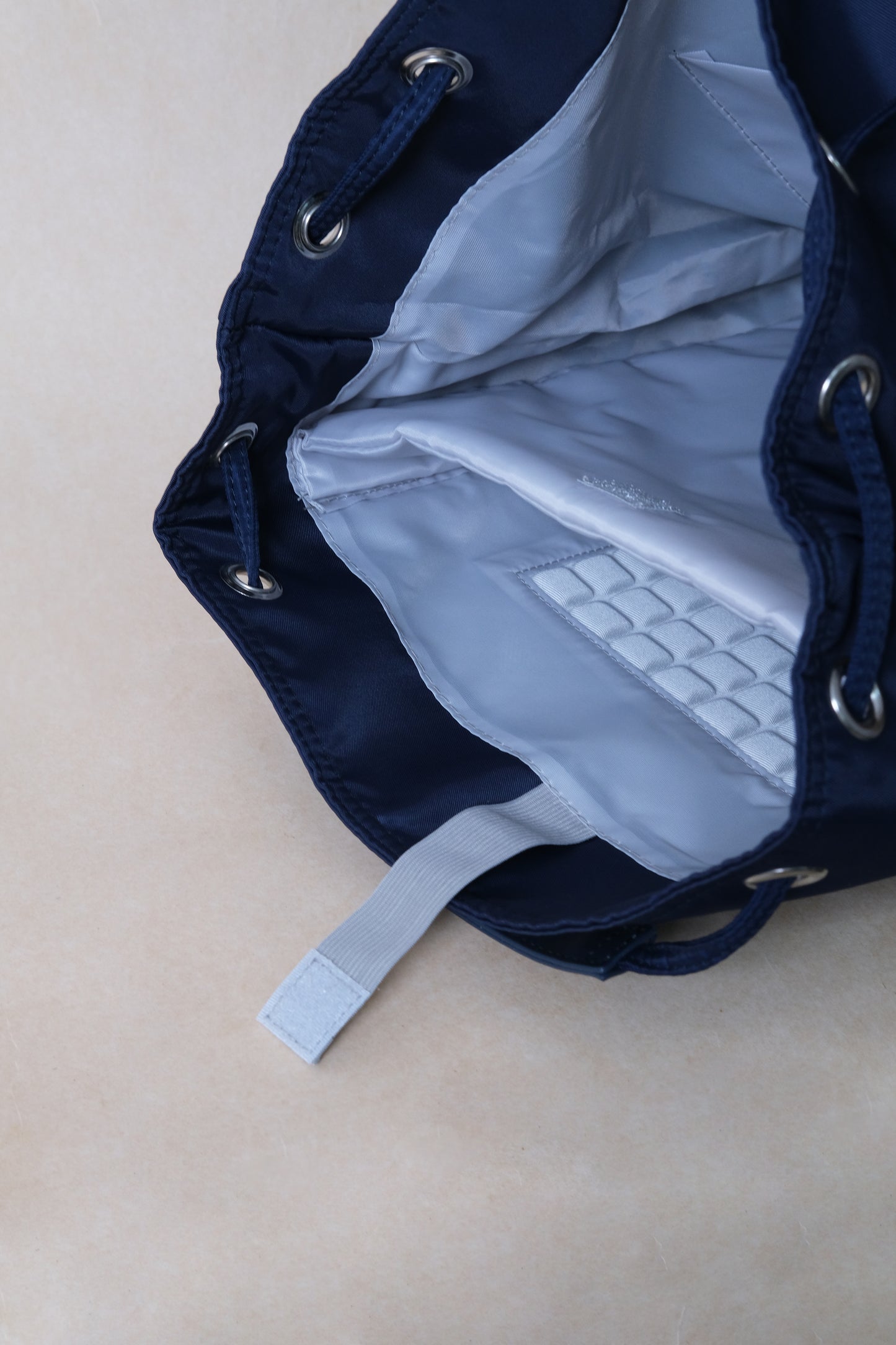Classic Flow Laptop Bag + Mouse Pad In Dark Blue