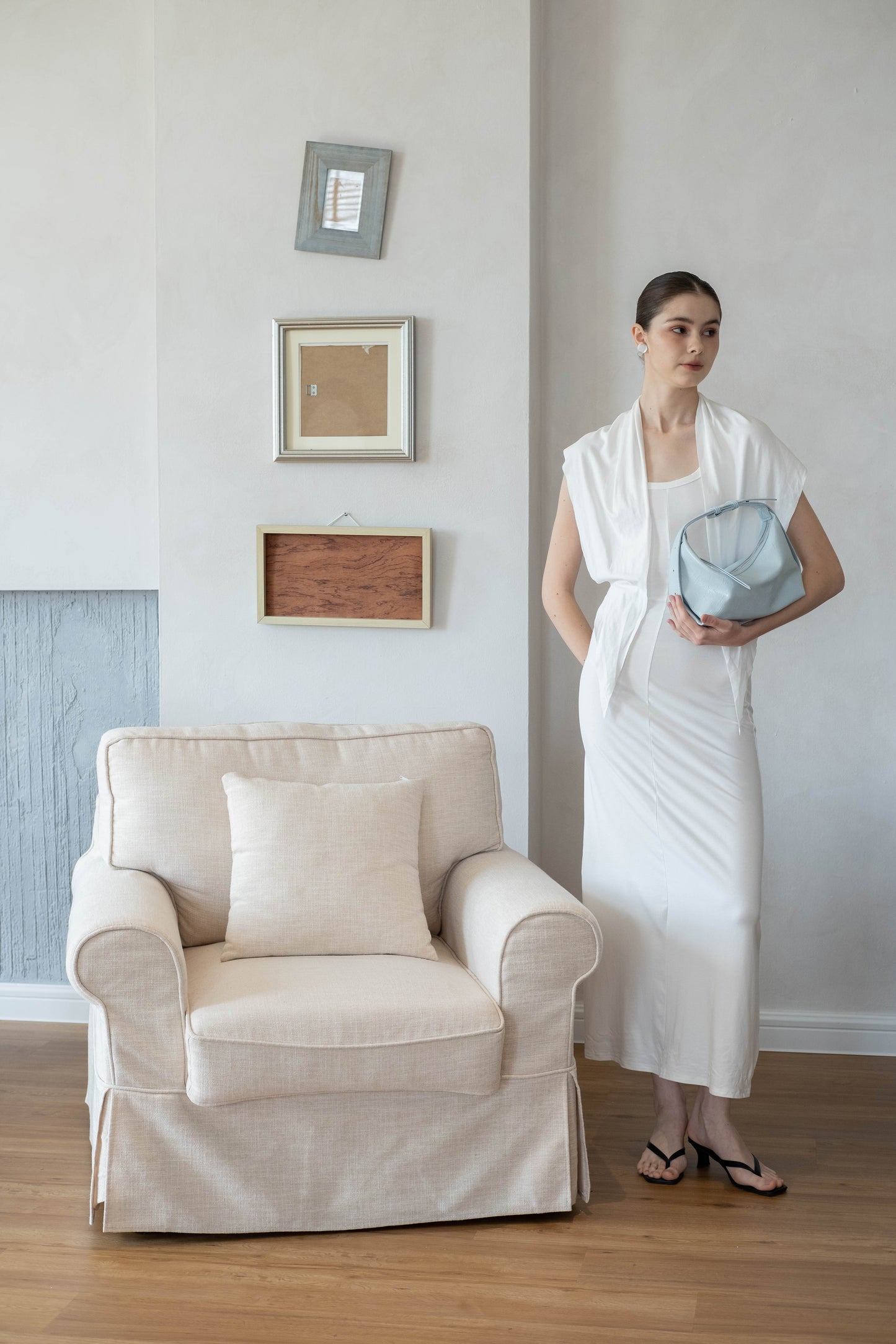 Waist-Snatch U-Neck Maxi Dress - White