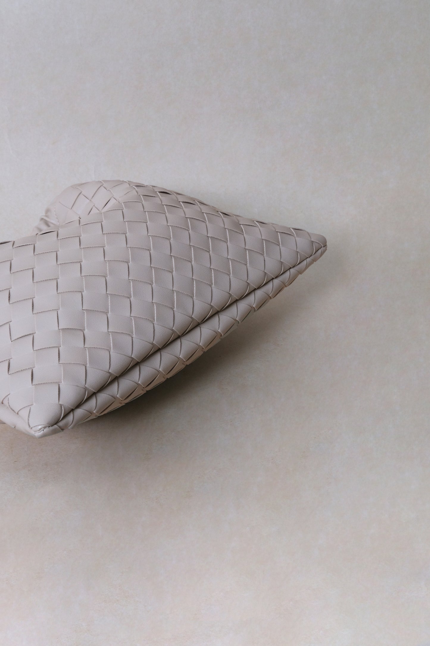 Artisan Cloud Satchel - White Sand