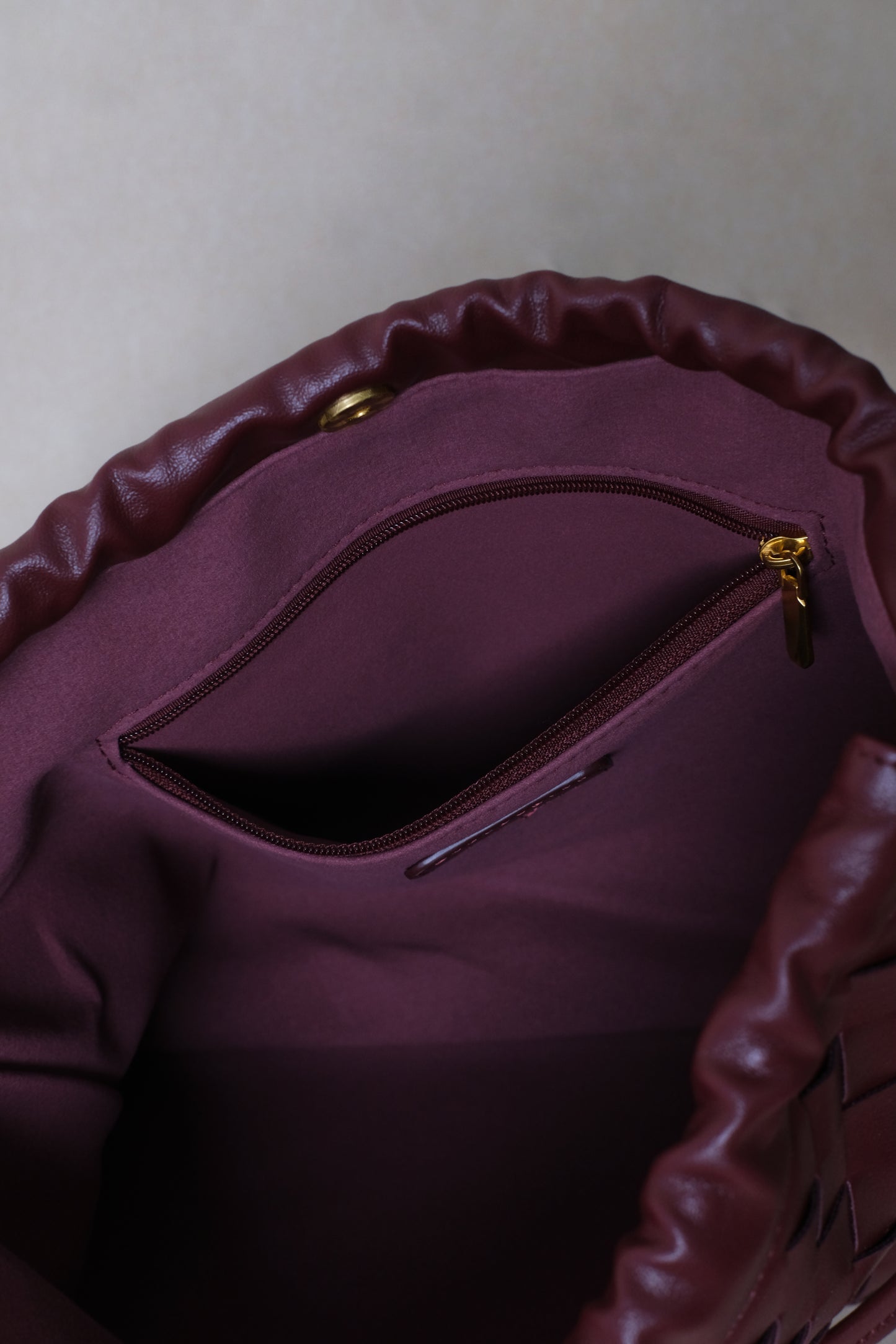Artisan Cloud Satchel - Shinny Wine Red