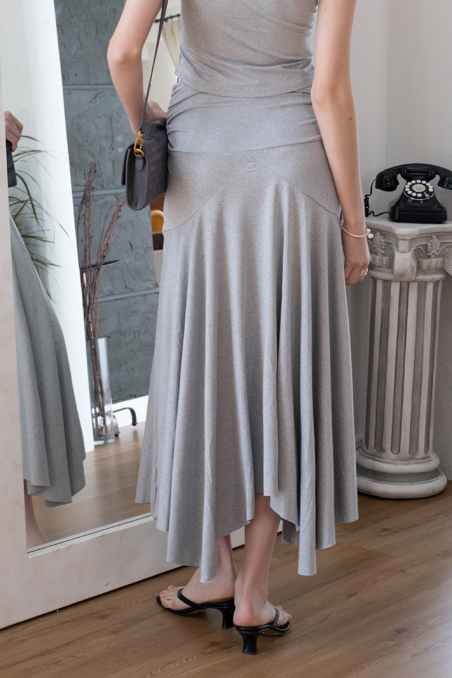 Soft Curve One-Shoulder Crop & Skirt Set - Grey