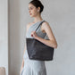 The Artisan Grande Tote - Warm Gray