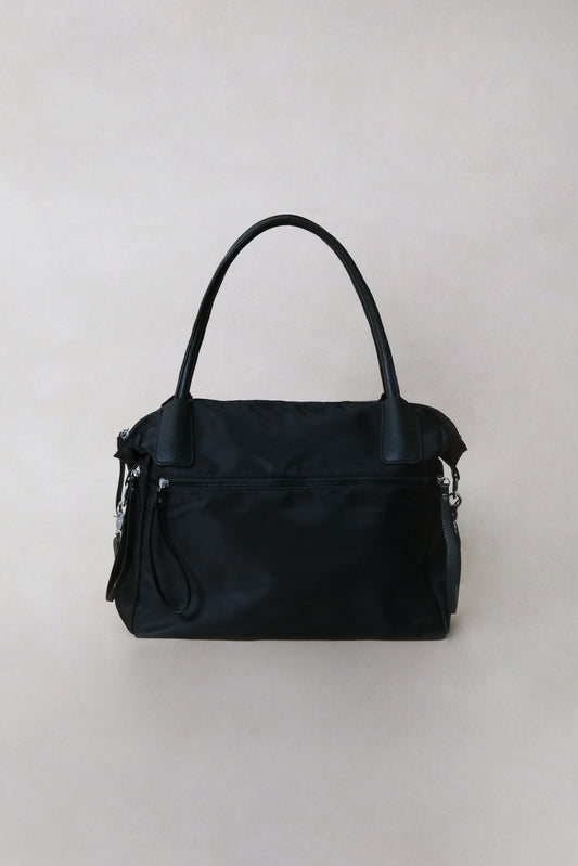 Classic Flow Crossbody Bag - Classic Black