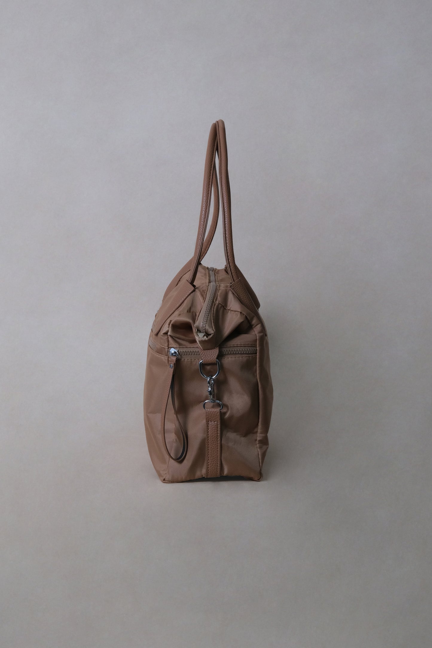 Classic Flow Crossbody Bag - Khaki