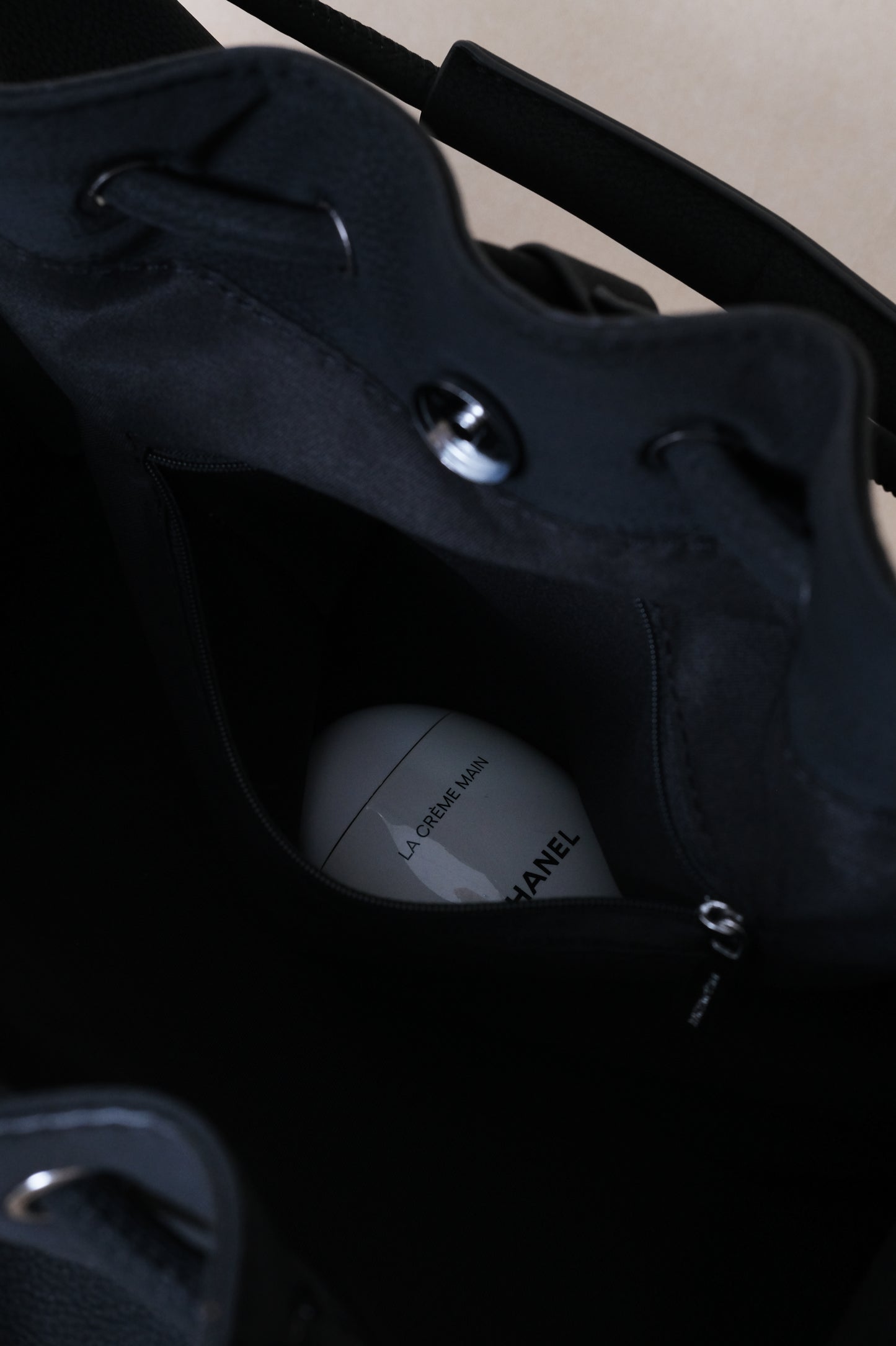 Classic Daily Tote - Classic Black