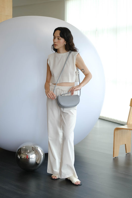 French shoulder-padded sleeveless cotton + Linen pants in cream white suit