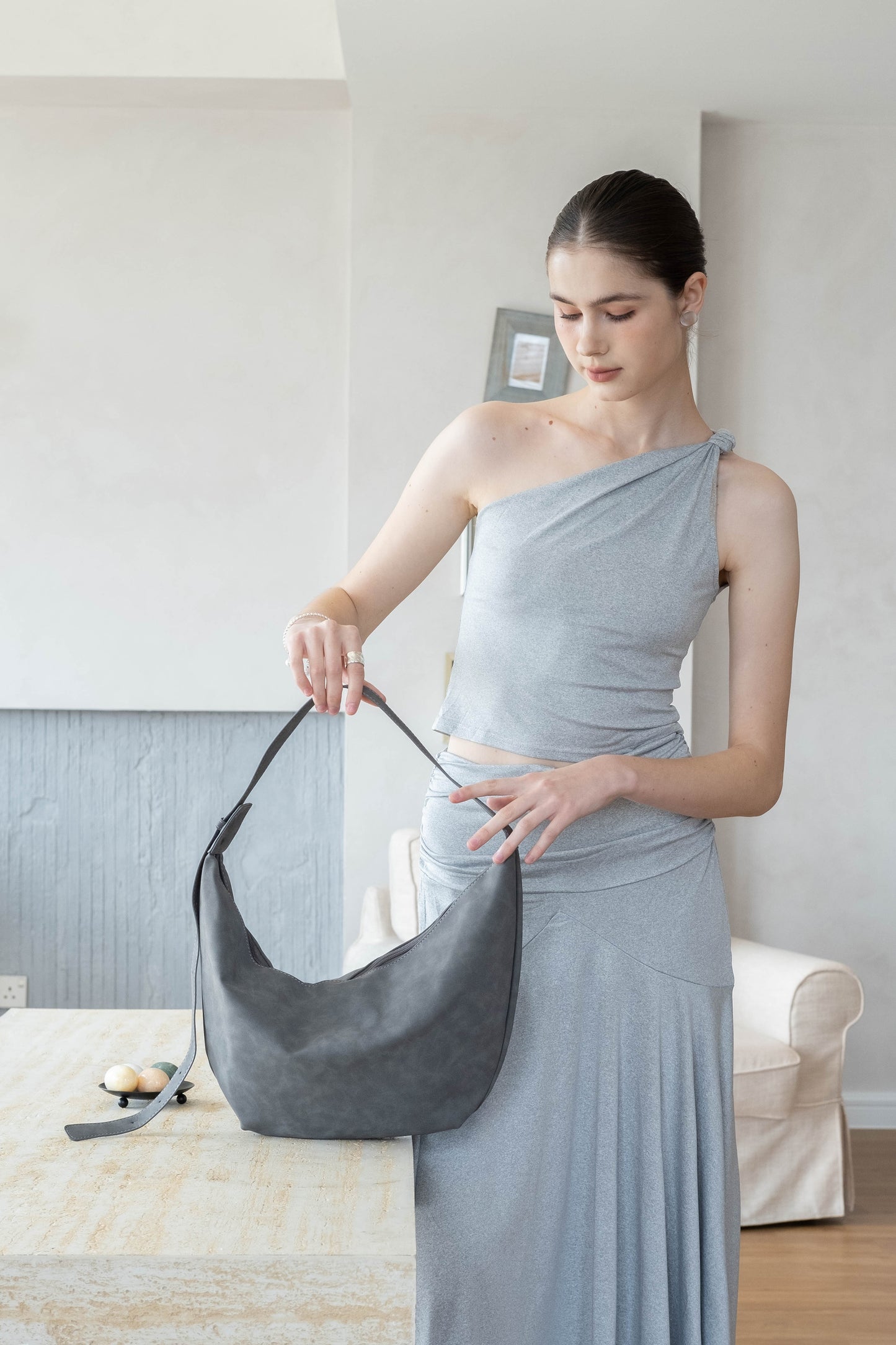 The Essential Grand Bag - Grey