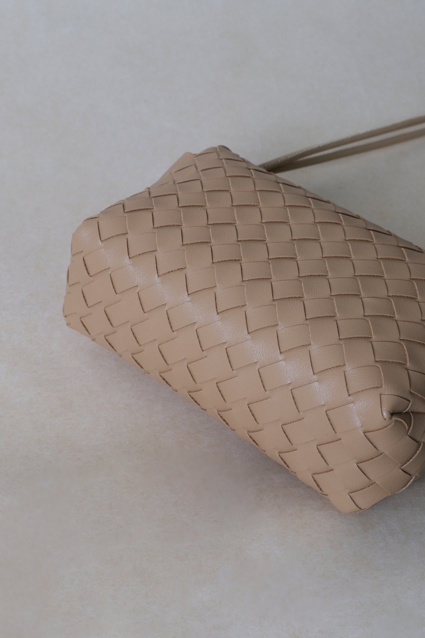 Artisan Elegance Box Bag - Almond