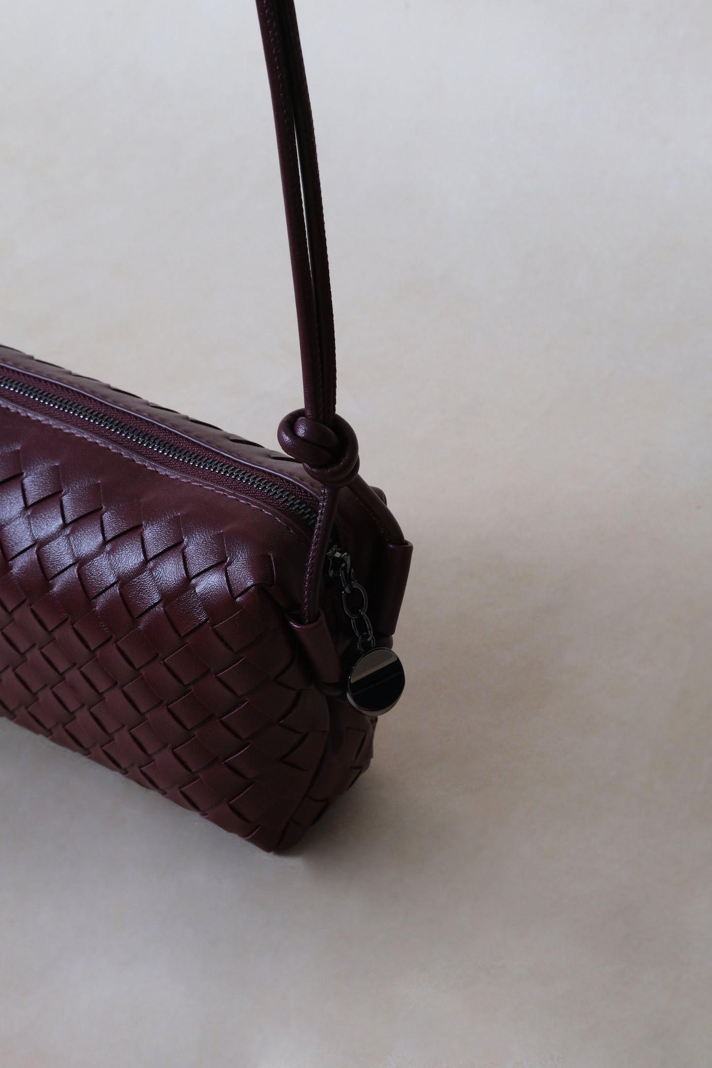 Artisan Elegance Box Bag - Shinny Wine Red
