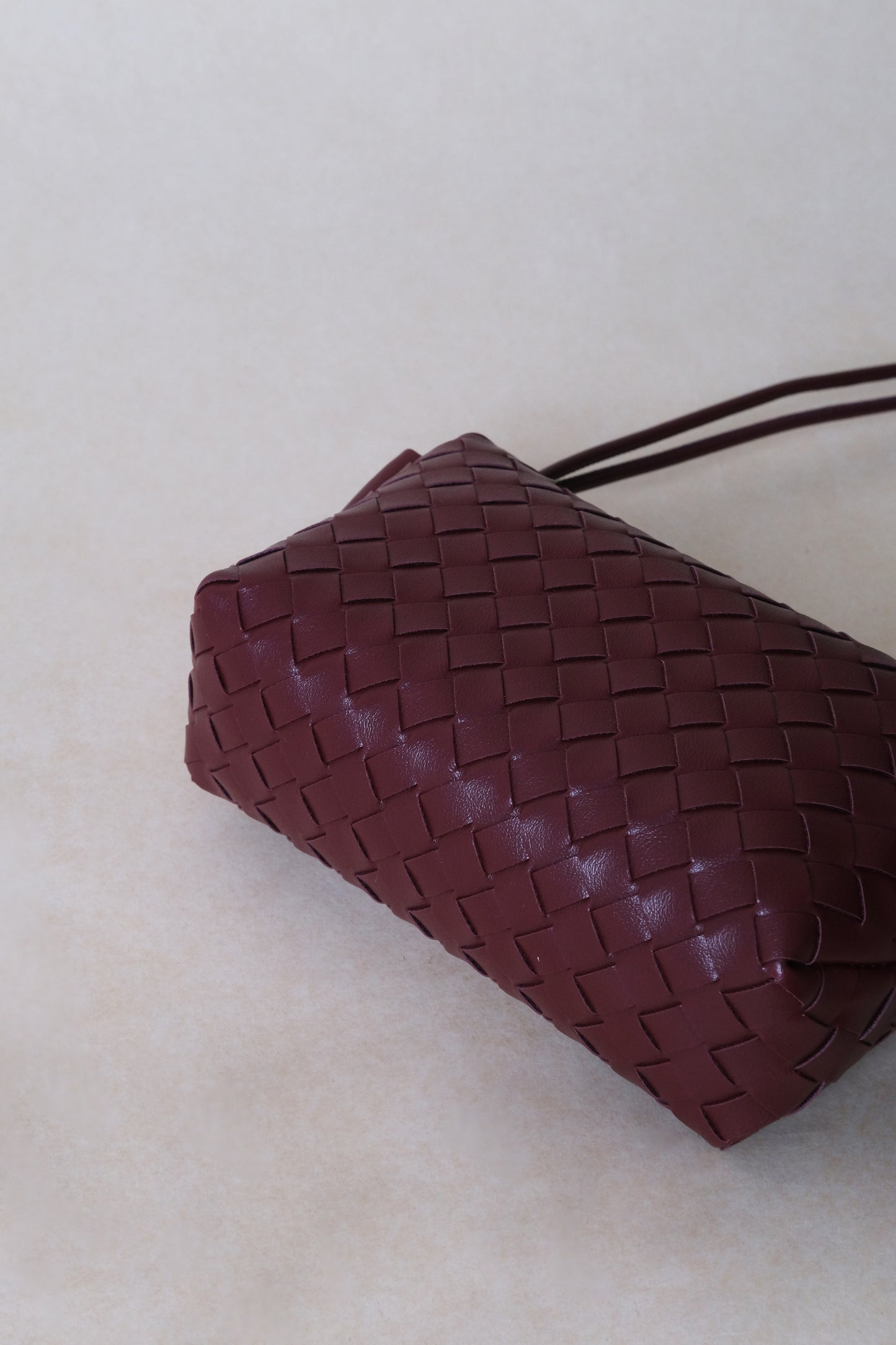 Artisan Elegance Box Bag - Shinny Wine Red