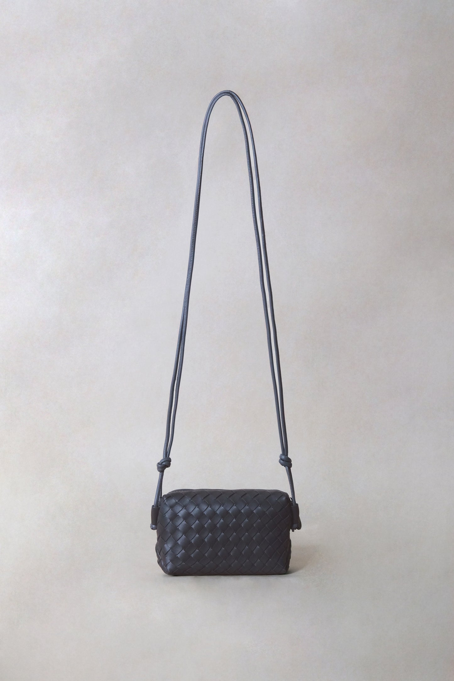 Artisan Elegance Box Bag - Gunmetal Gray