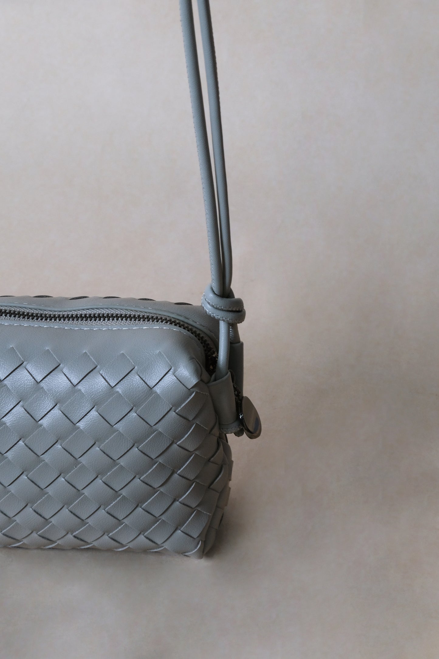 Artisan Elegance Box Bag - Agate Grey