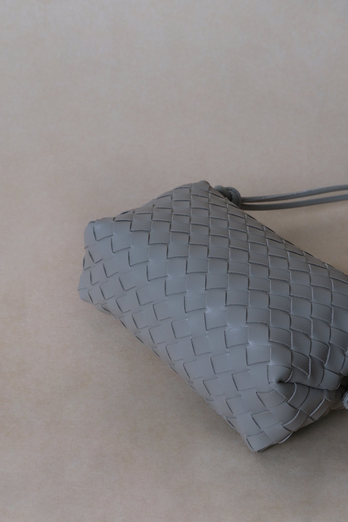 Artisan Elegance Box Bag - Agate Grey