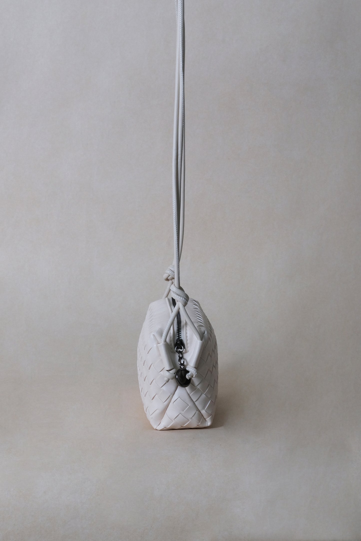 Artisan Elegance Box Bag - Cream White