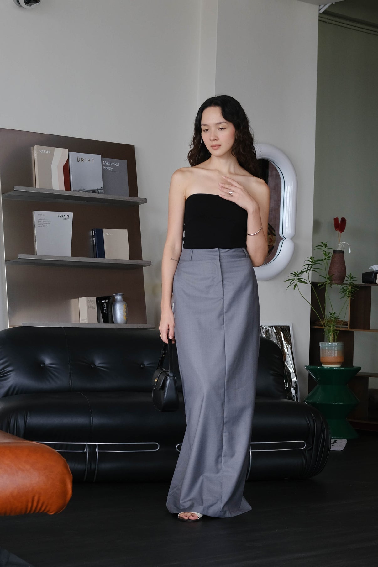 Hip Hugging Knitted Skirt Set