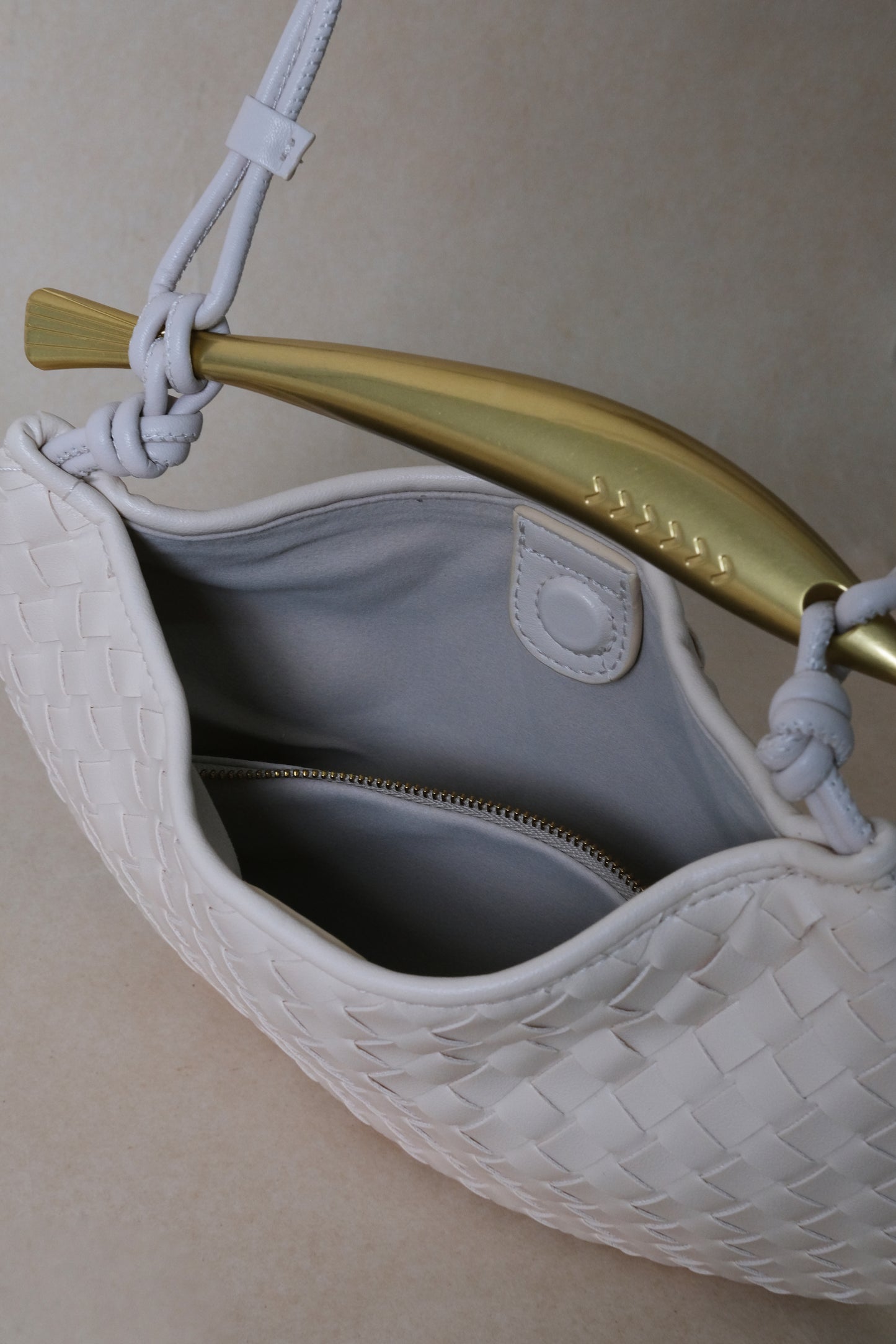 Artisan Classic Dumpling Bag - Cream White