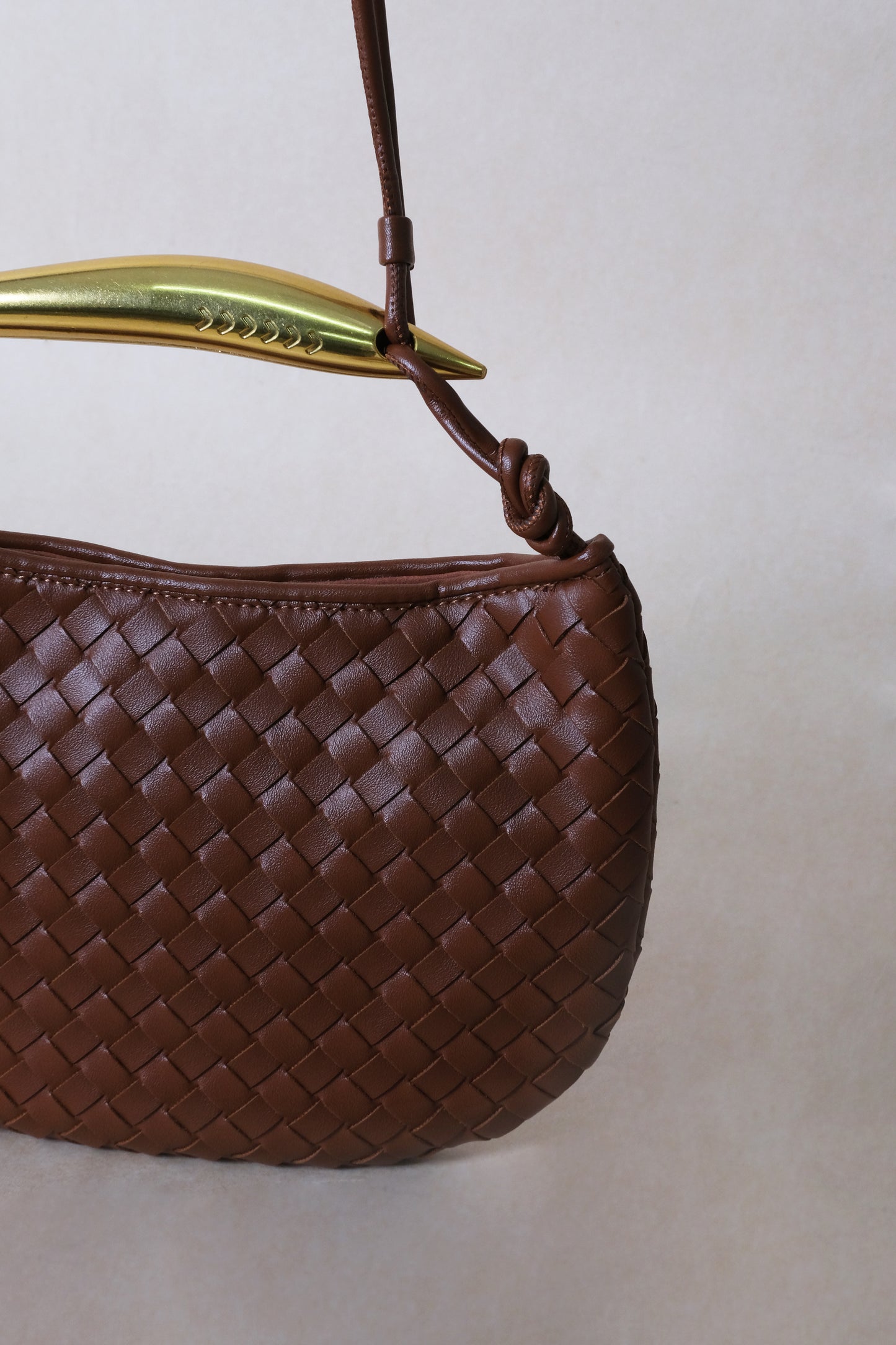 Artisan Classic Dumpling Bag - Shinny Chestnut