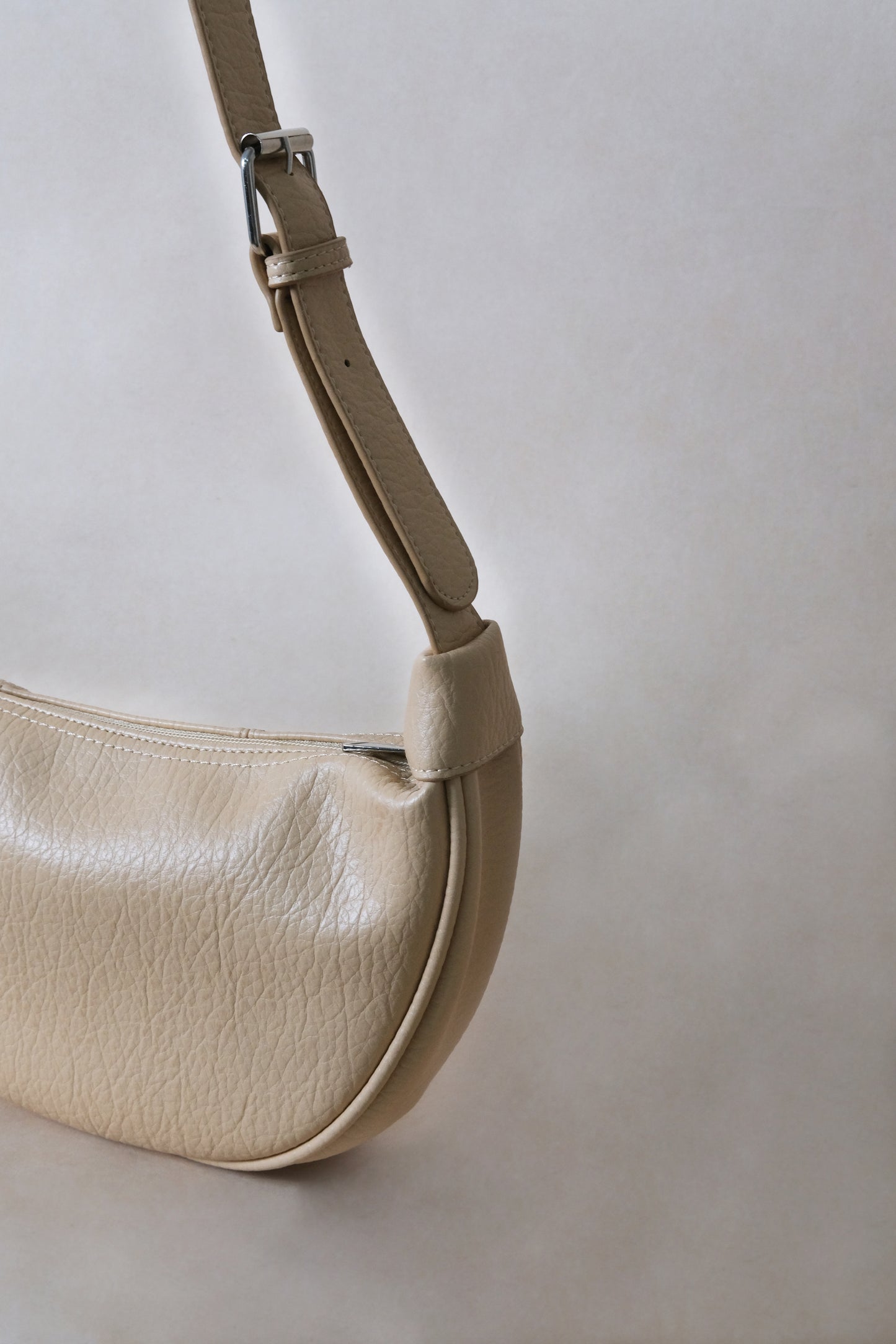 Everyday Soft Dumpling Bag - Cream Yellow