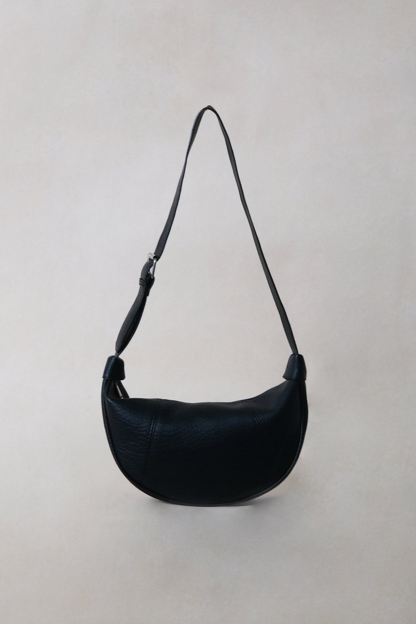 Everyday Soft Dumpling Bag - Classic Black