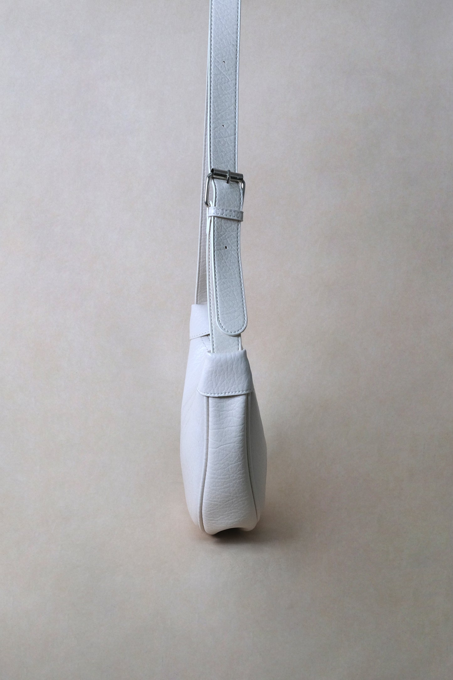 Everyday Soft Dumpling Bag - Cream White
