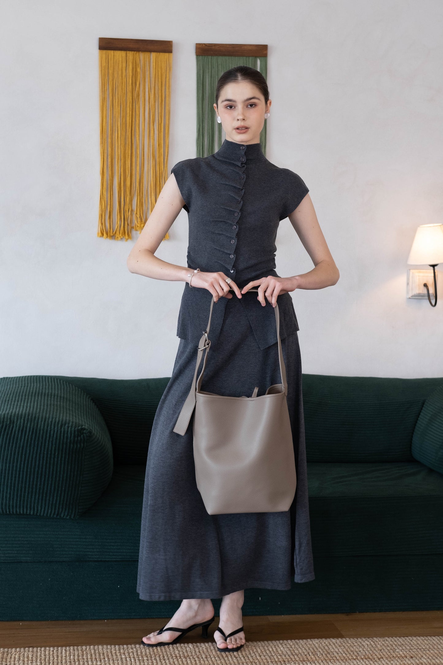 The Alira Bucket - Mud