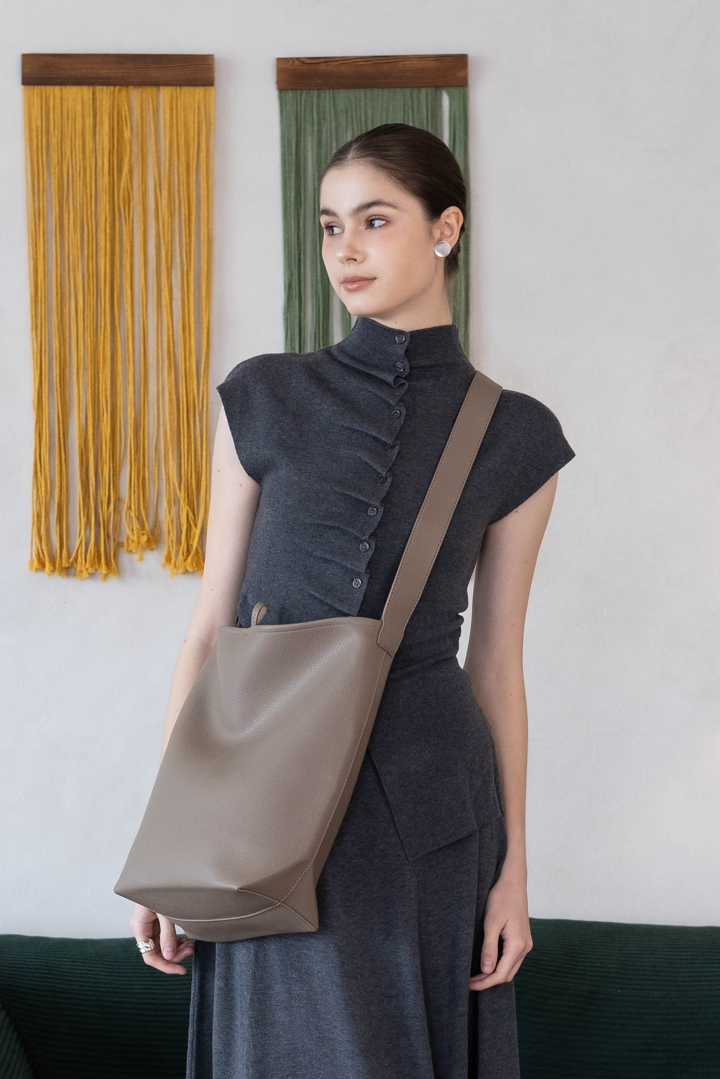 The Alira Bucket - Mud