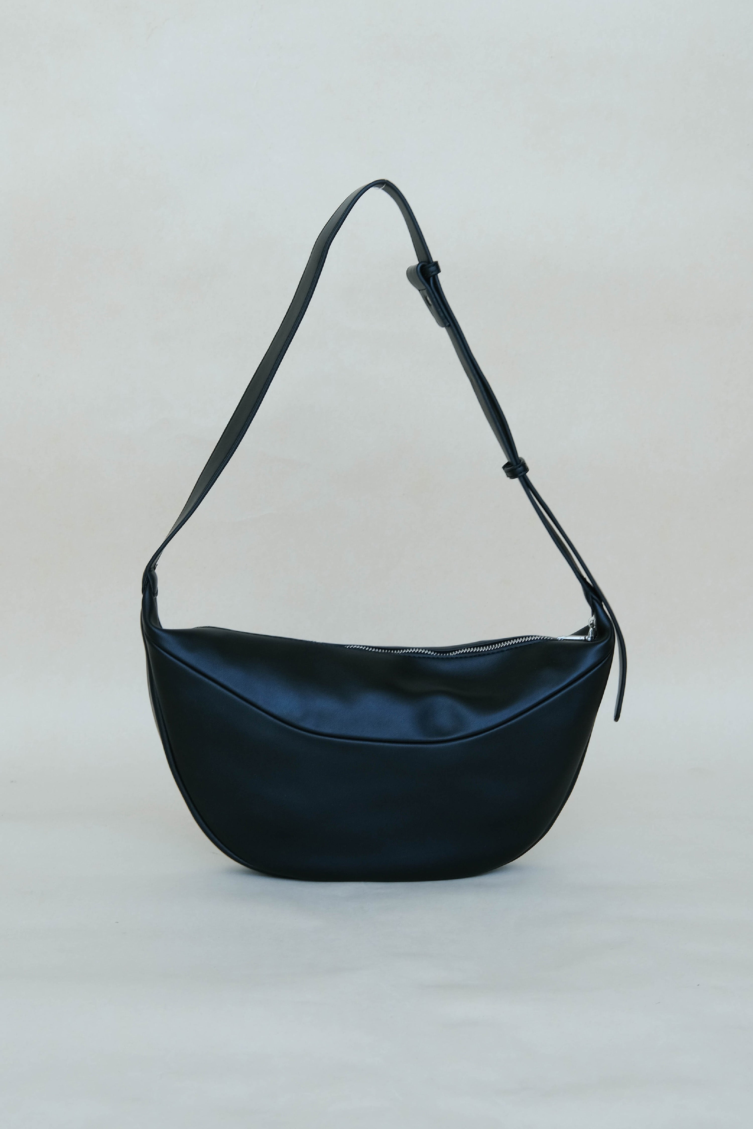 Black dumpling bag Clearance