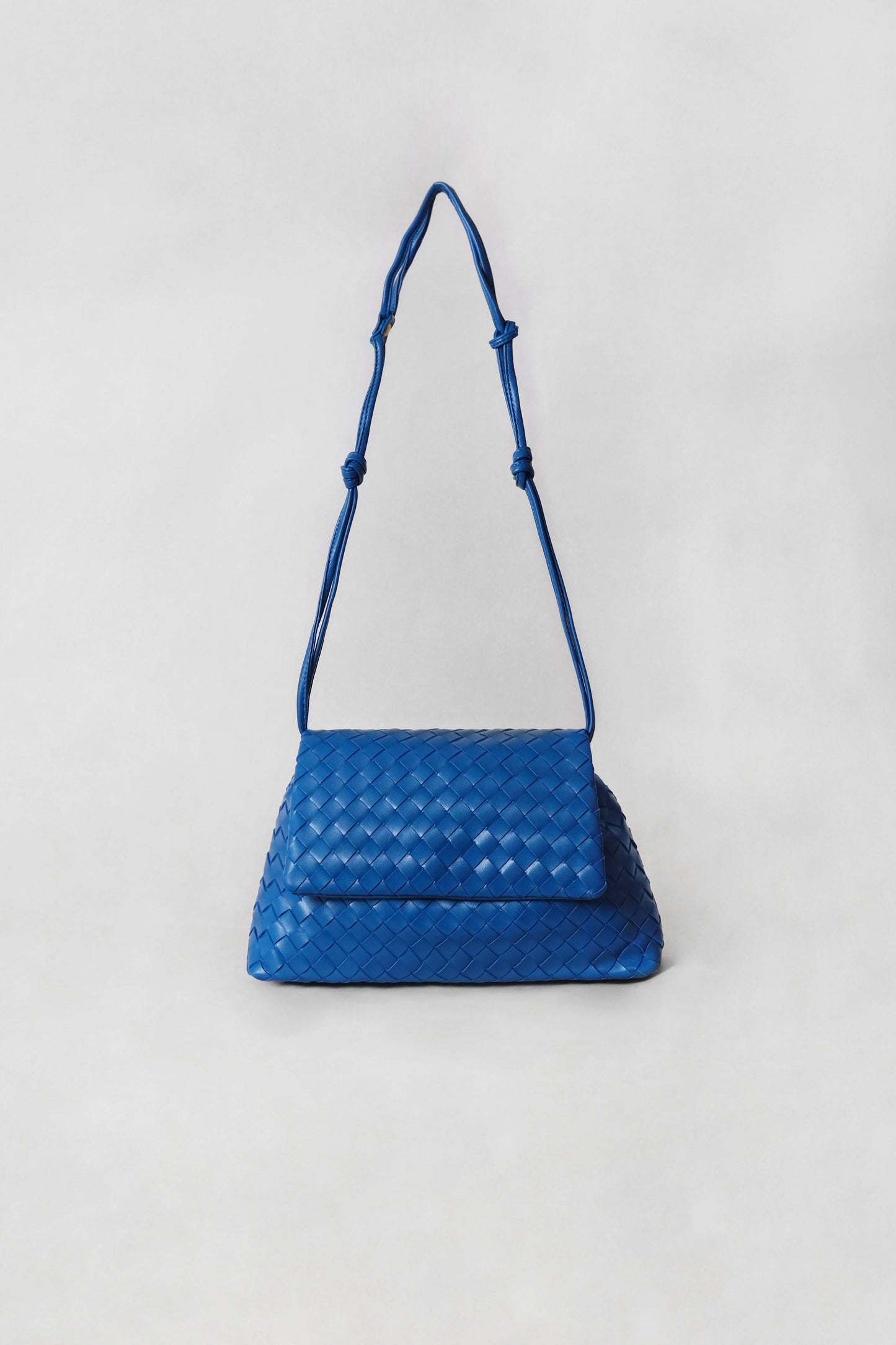 Artisan Classic Messenger Bag - Berlin Blue