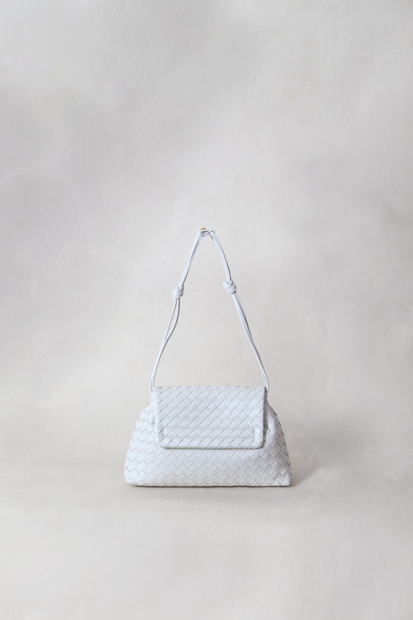 Artisan Classic Messenger Bag - Cream White