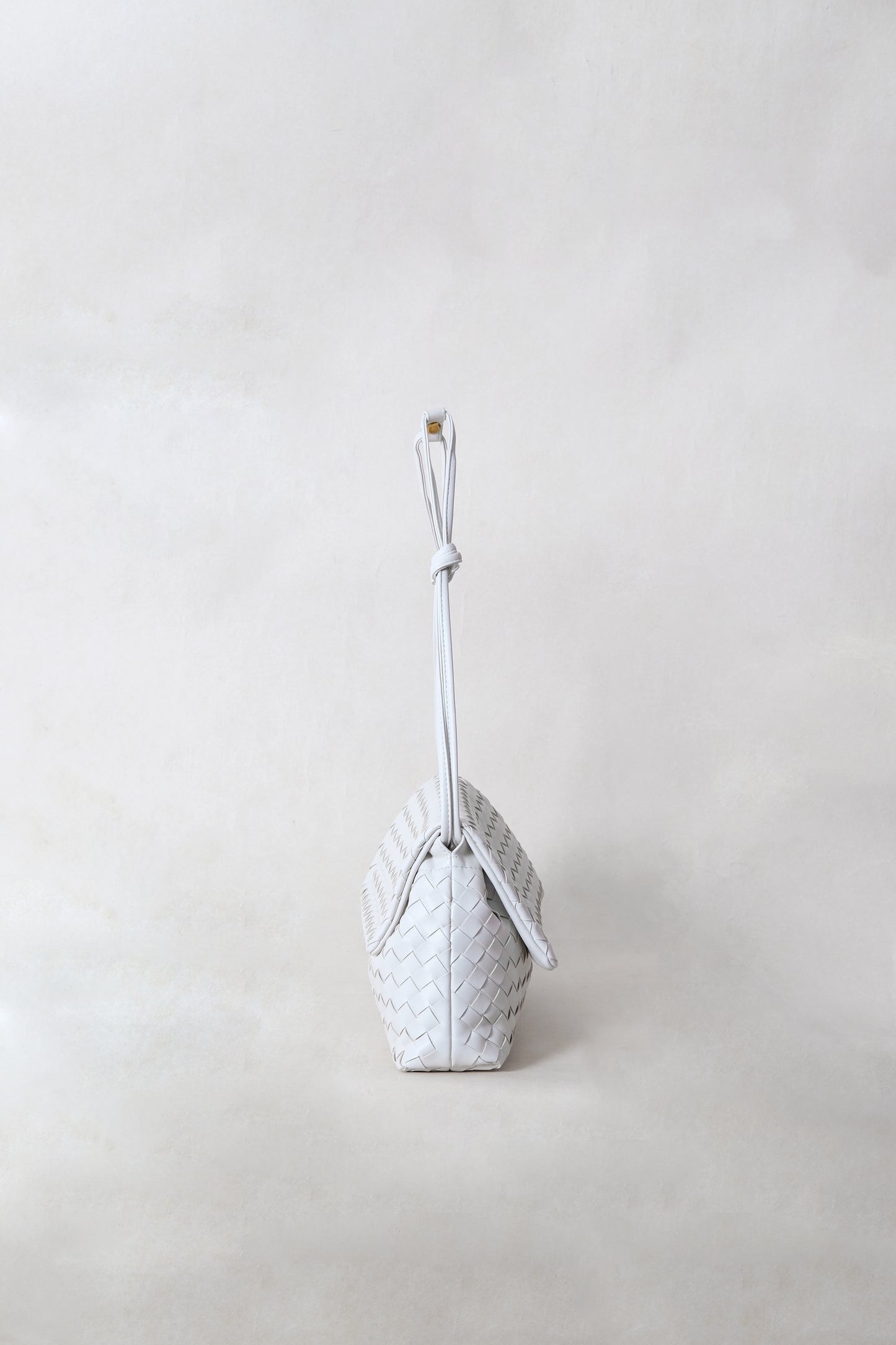 Artisan Classic Messenger Bag - Cream White