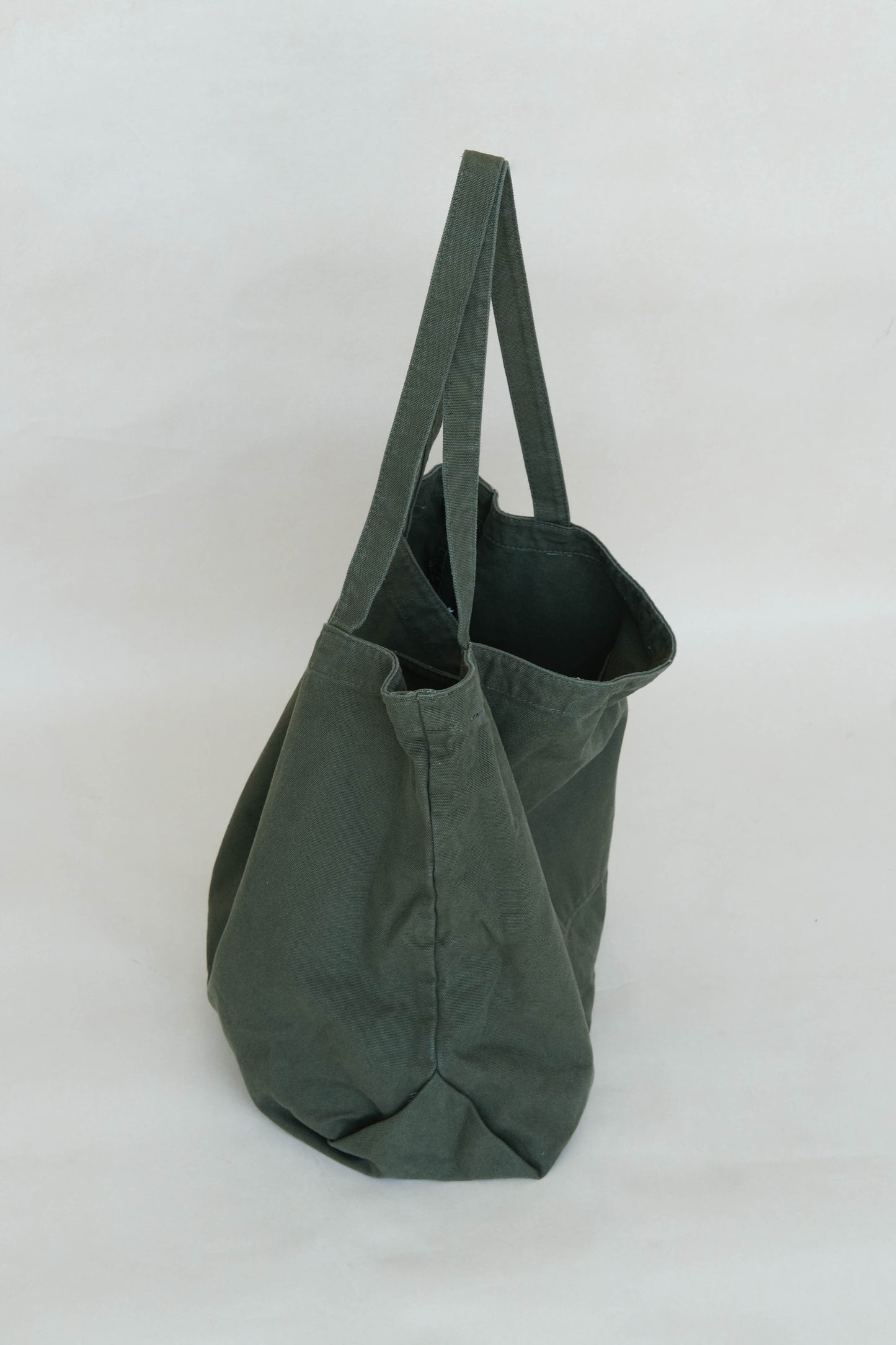 Korean style canvas large capacity shoulder bag in navy green