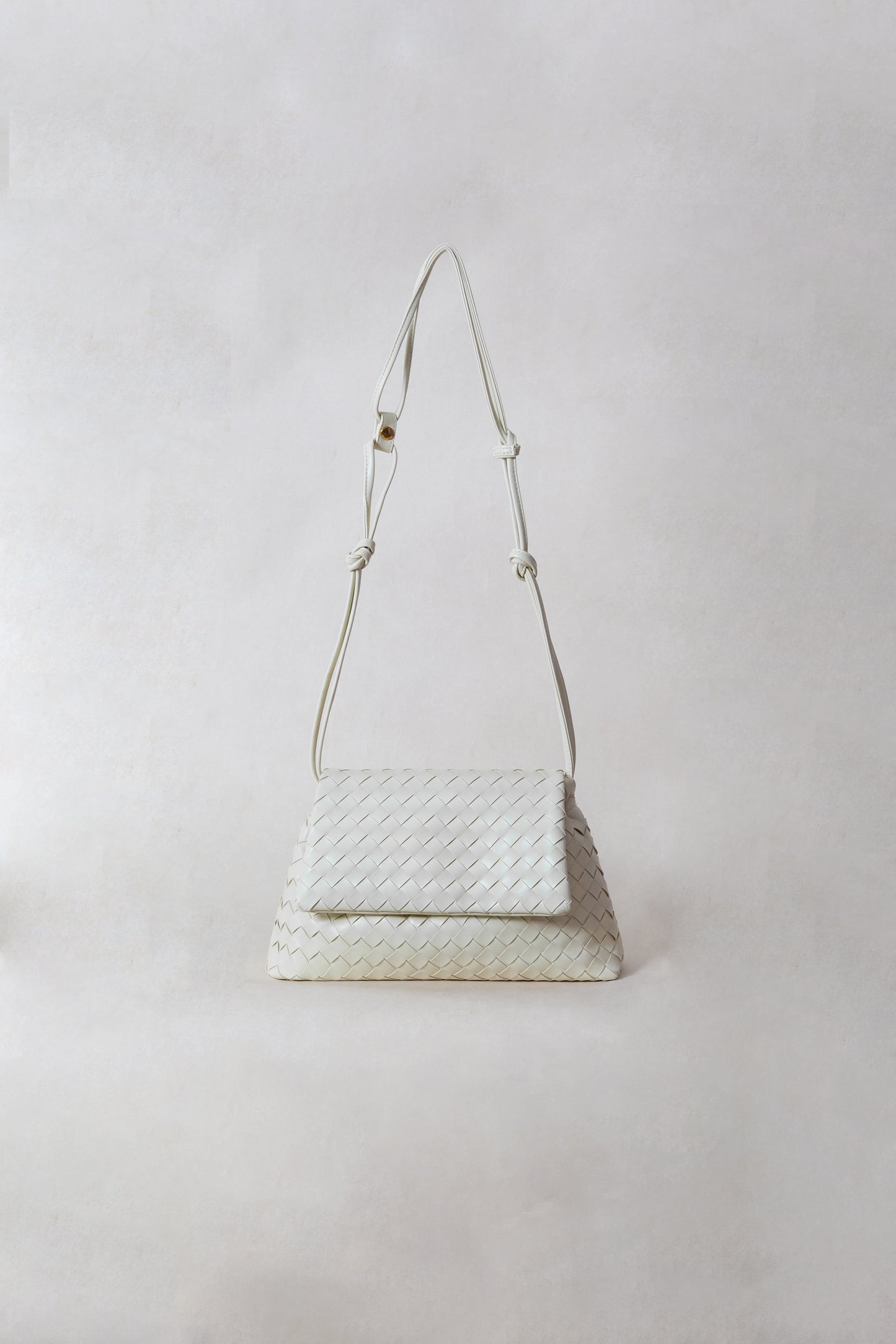 Artisan Classic Messenger Bag - Cream Yellow